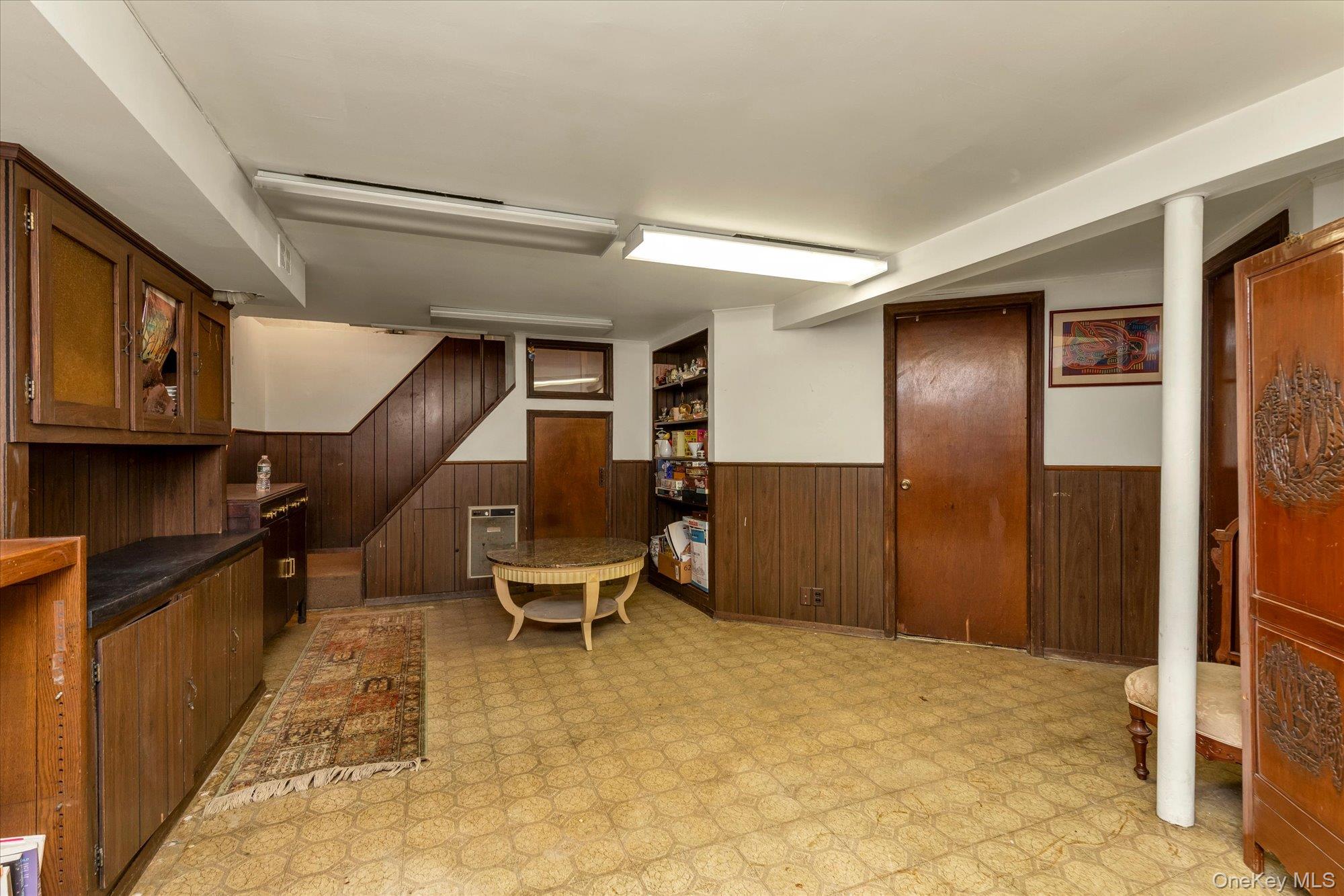 #20 photo, 104 E. Melrose Street, Нассау ‖ Valley Stream , NY 11580