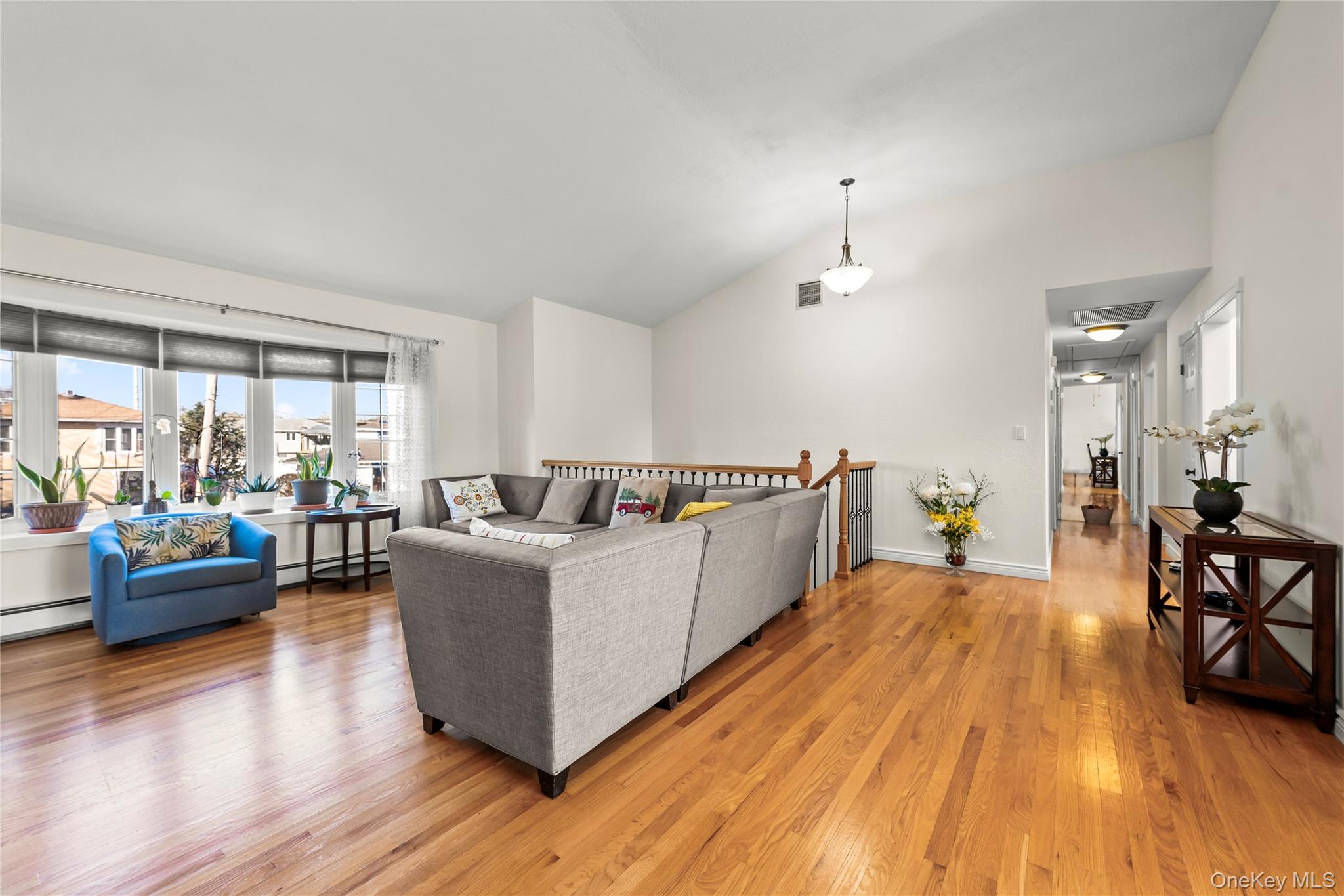 #12 photo, 361 Nevada Street, מחוז סאפוק Lindenhurst , NY 11757