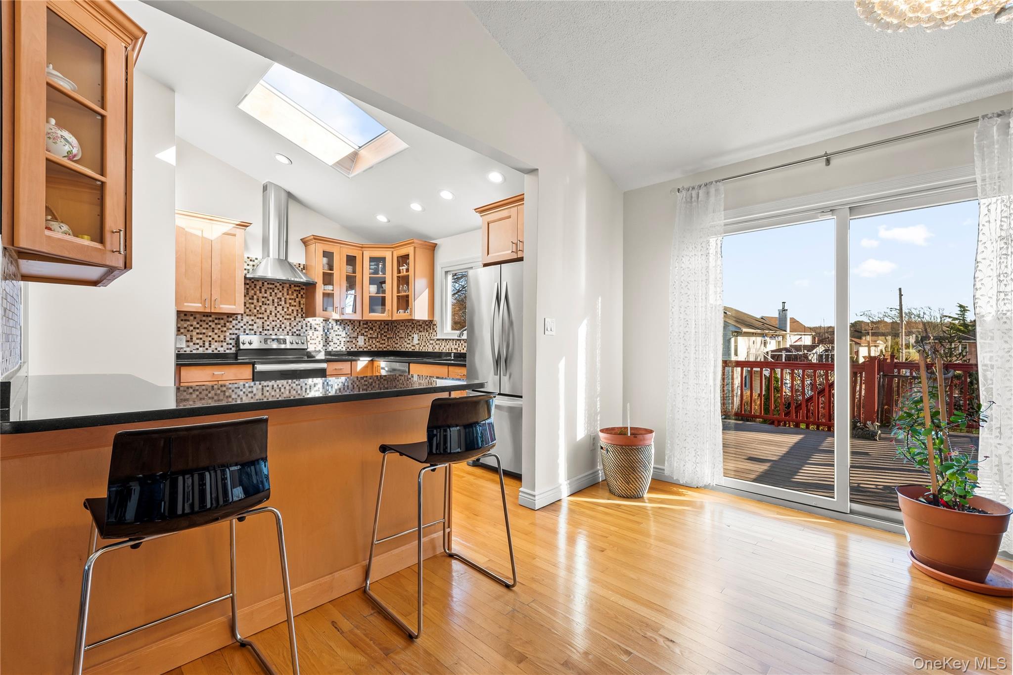 #17 photo, 361 Nevada Street, מחוז סאפוק Lindenhurst , NY 11757