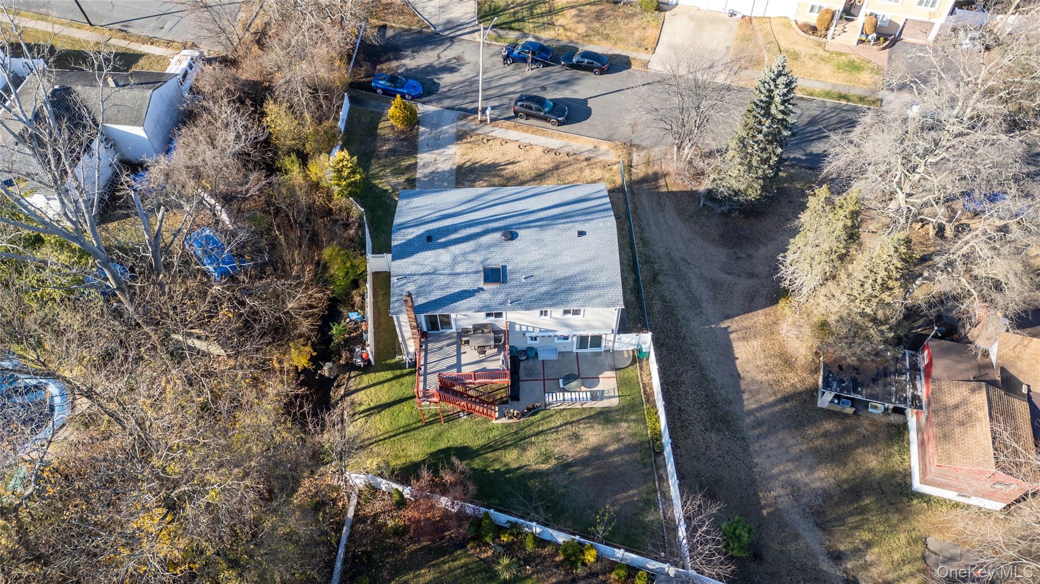 #9 photo, 361 Nevada Street, מחוז סאפוק Lindenhurst , NY 11757