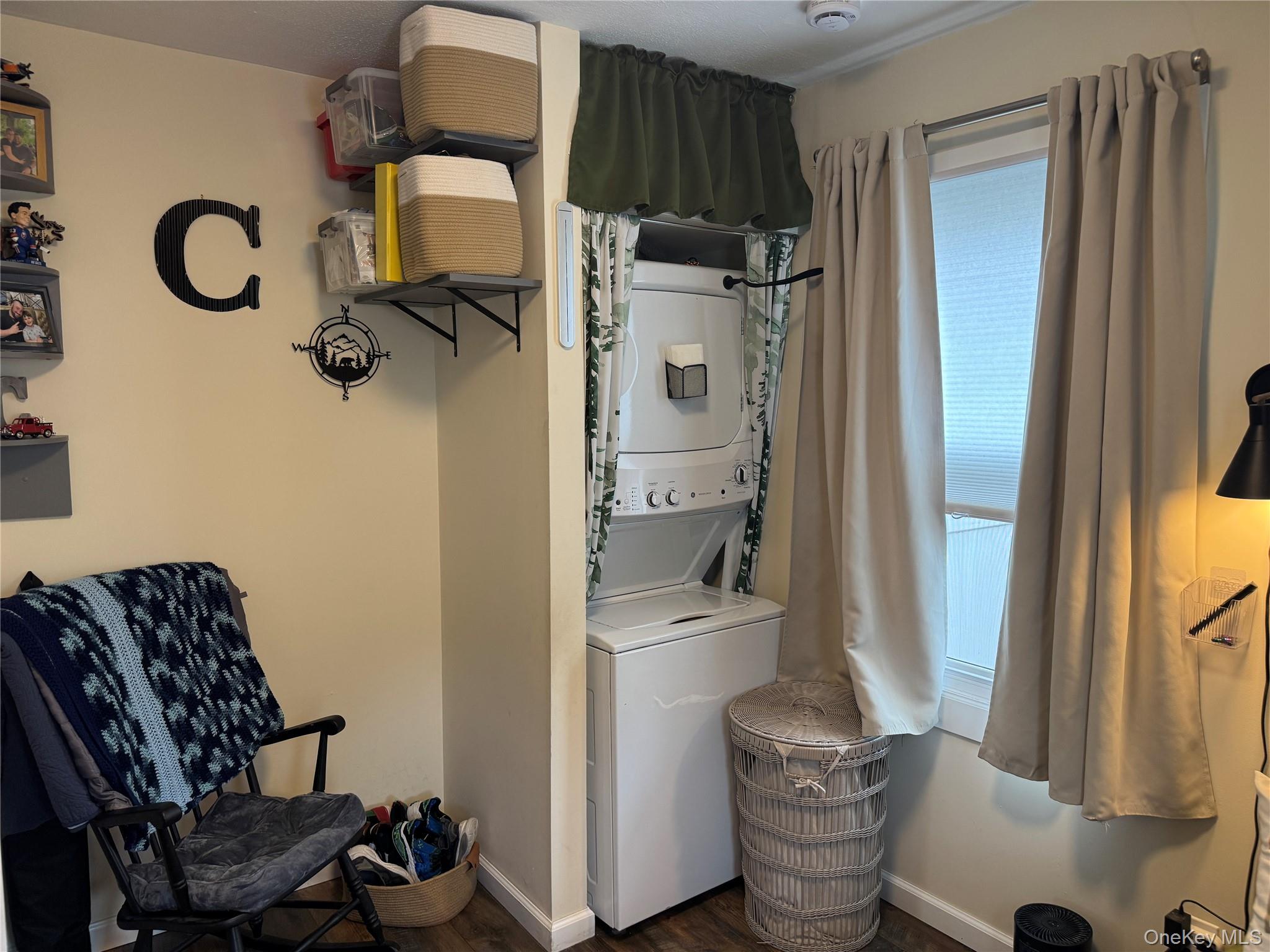 #11 photo, 41 W 6th Street, サフォーク郡 Patchogue , NY 11772