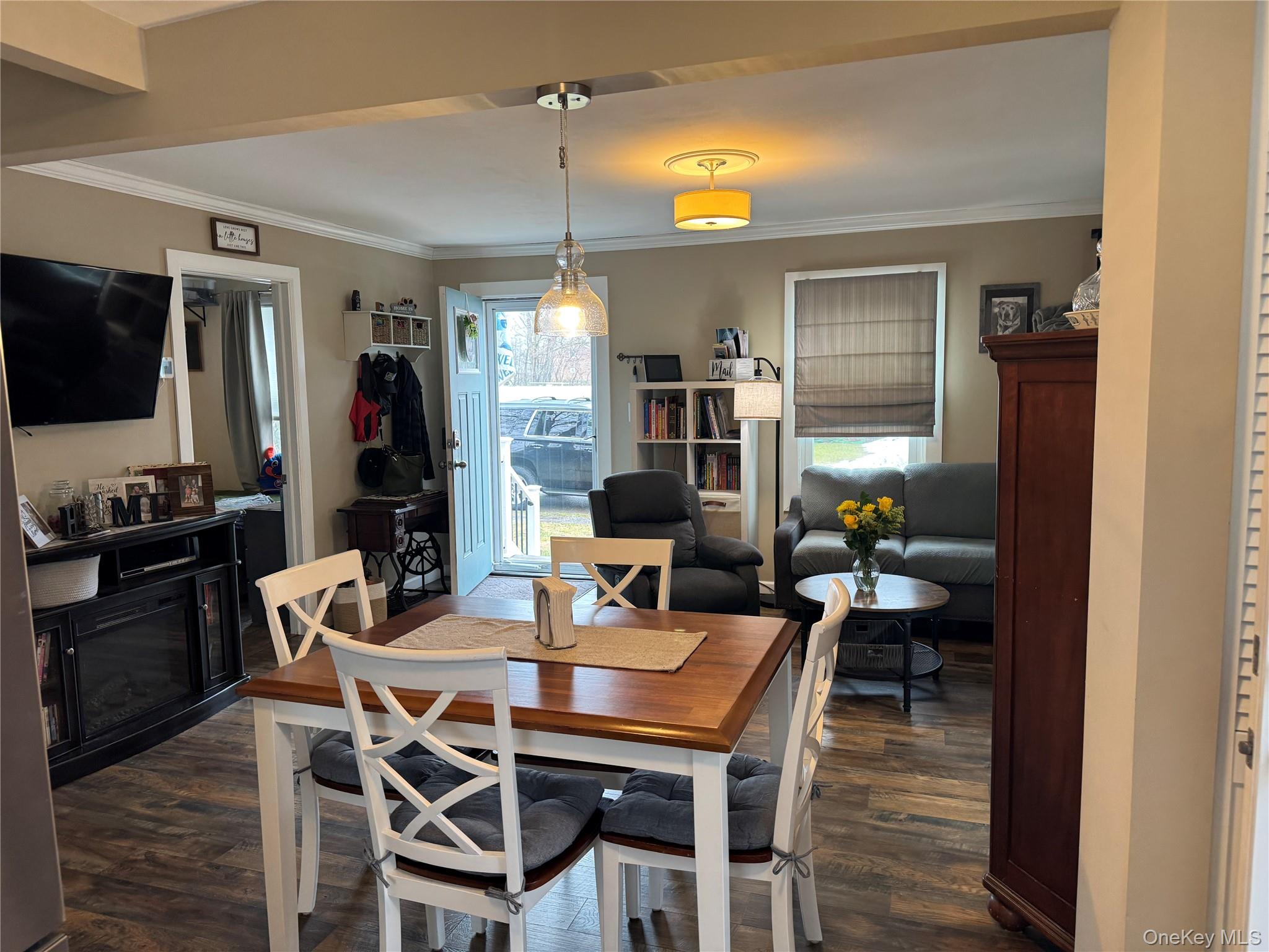 #5 photo, 41 W 6th Street, サフォーク郡 Patchogue , NY 11772