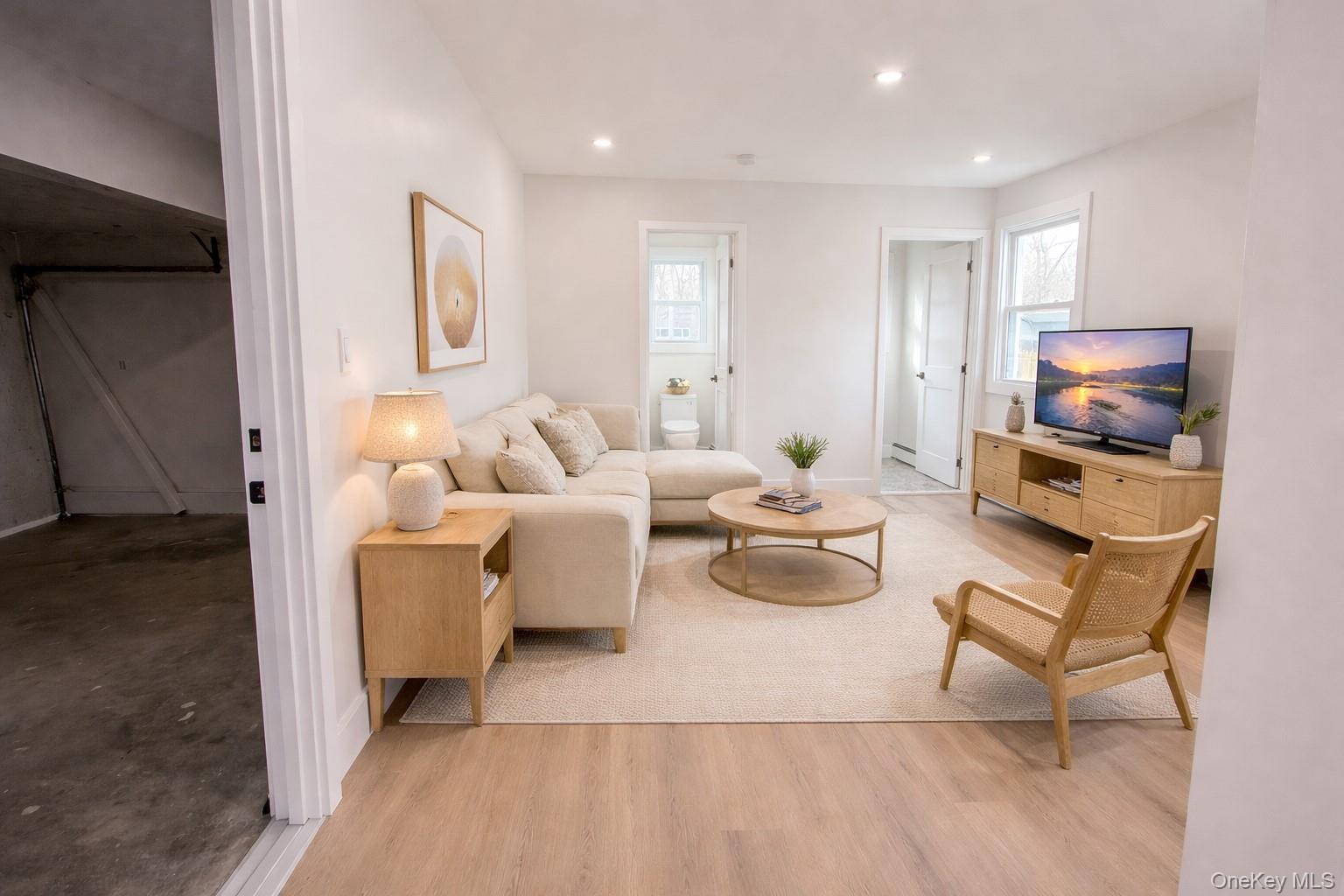 #14 photo, 94 Sally Lane, Саффолк ‖ Ridge , NY 11961