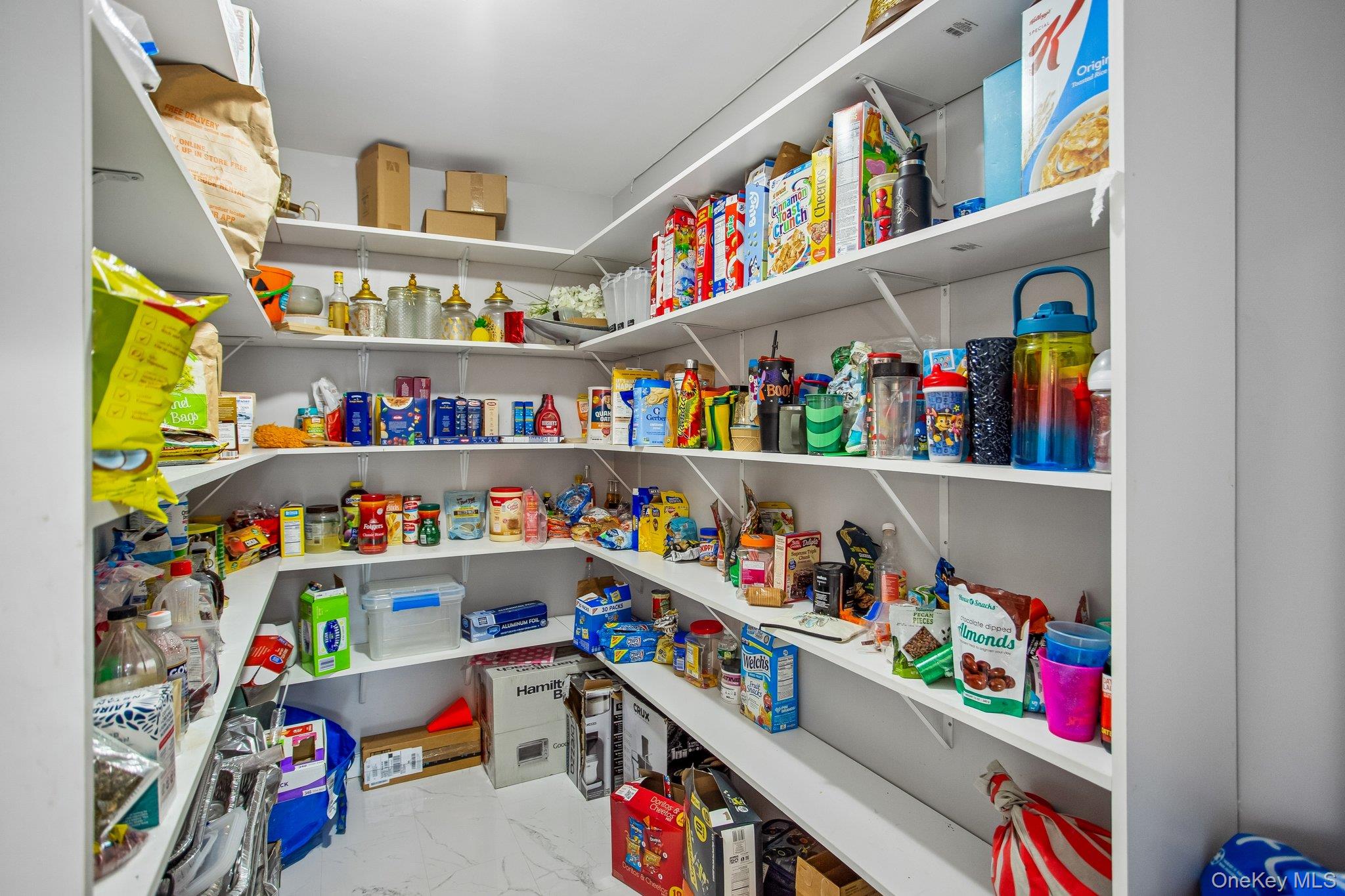 #11 photo, 296 Milburn Avenue, Baldwin Harbor , NY 11510