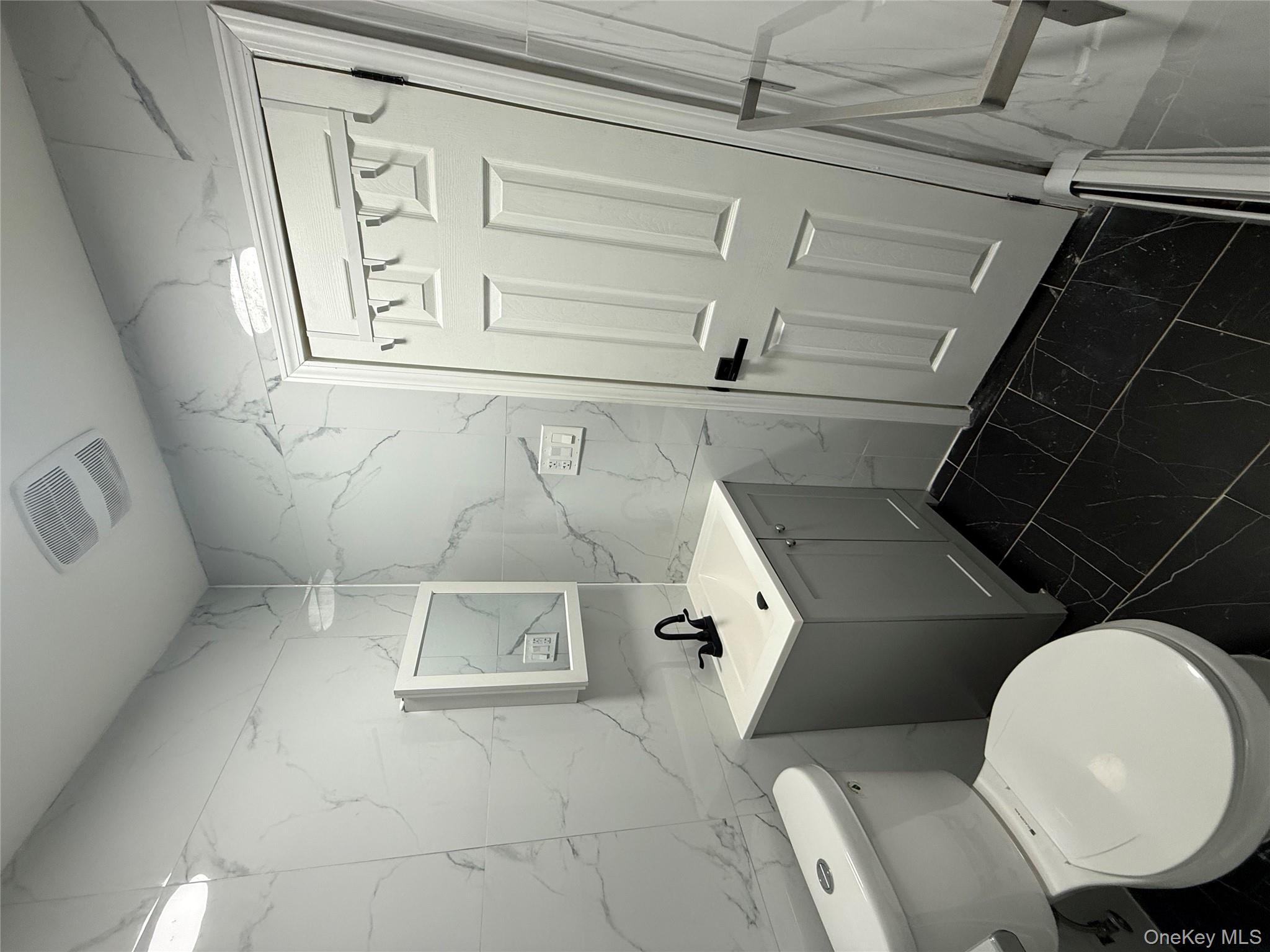 #6 photo, 11919 Guy R Brewer Boulevard, קווינס Jamaica South , NY 11434