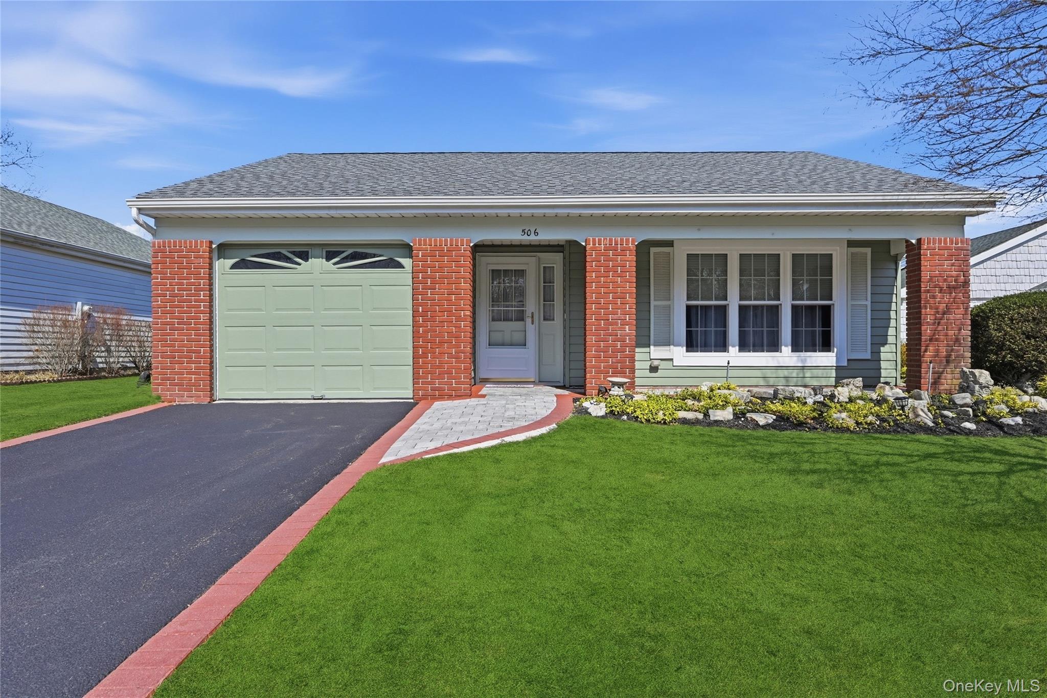 #5 photo, 506 Lancaster Court, সাফোক কাউন্টি Ridge , NY 11961