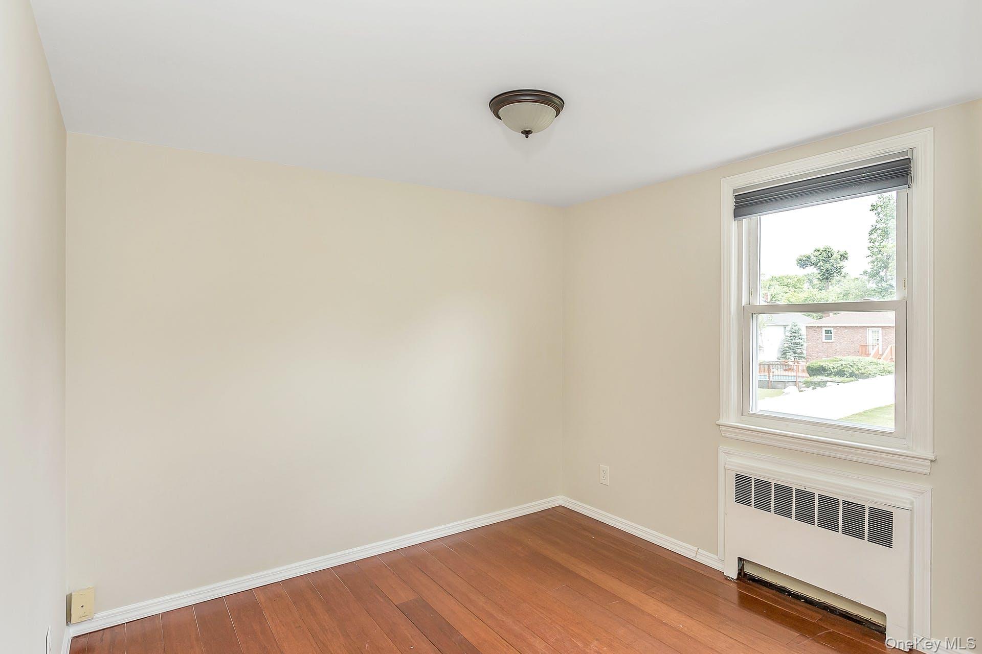 #16 photo, 3 Cambridge Street, 长岛 格仑科夫 Glen Cove , NY 11542