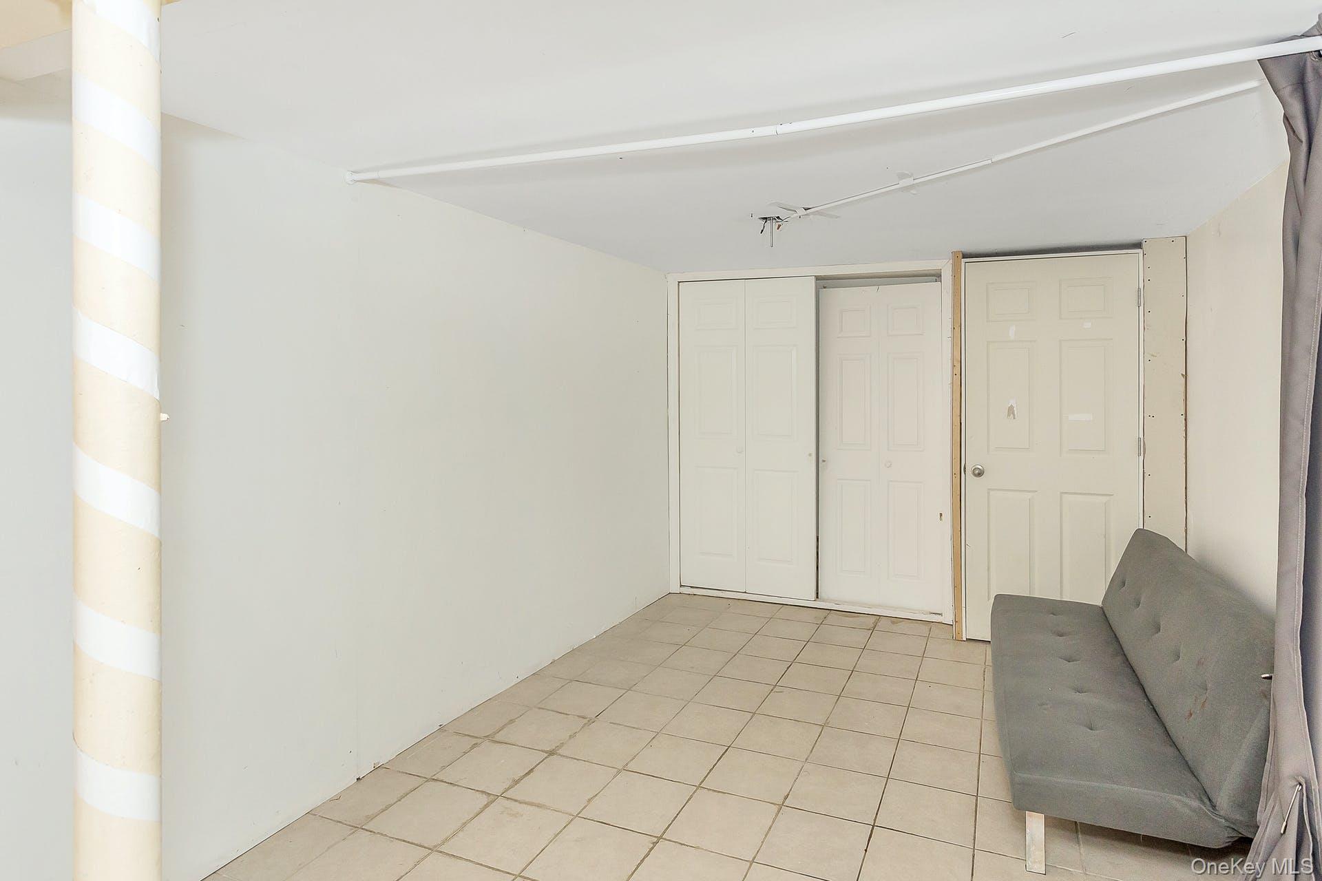 #18 photo, 3 Cambridge Street, 长岛 格仑科夫 Glen Cove , NY 11542