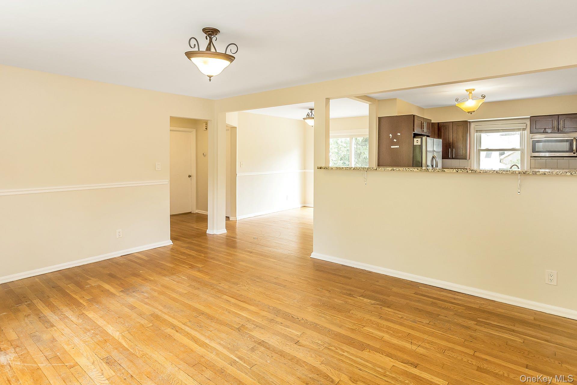 #6 photo, 3 Cambridge Street, 长岛 格仑科夫 Glen Cove , NY 11542