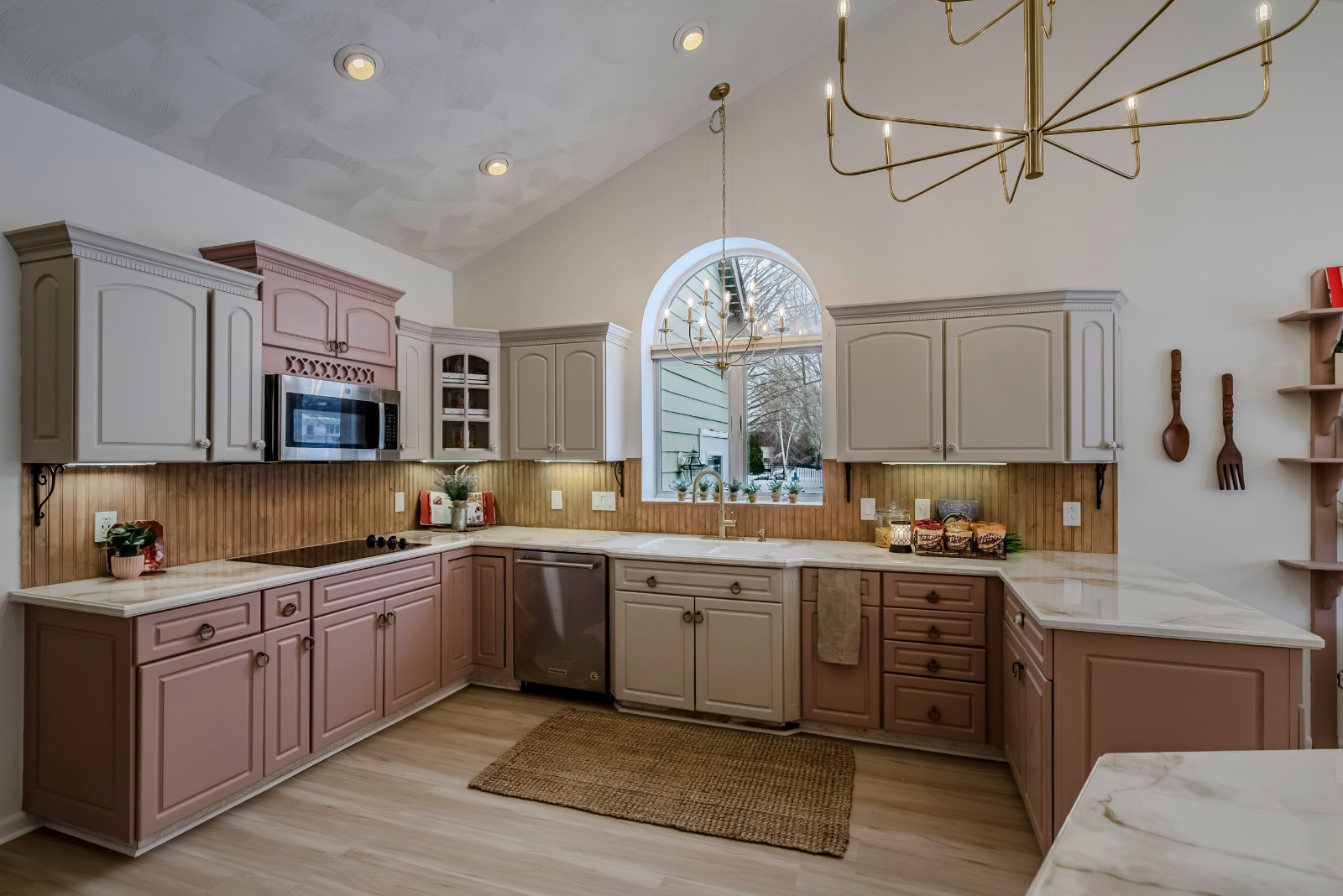 #24 photo, 17 Symphony Place, Whitesboro , NY 13492