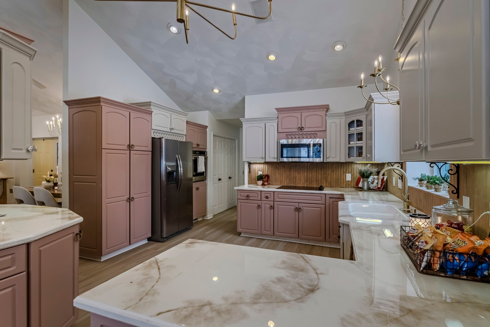 #25 photo, 17 Symphony Place, Whitesboro , NY 13492