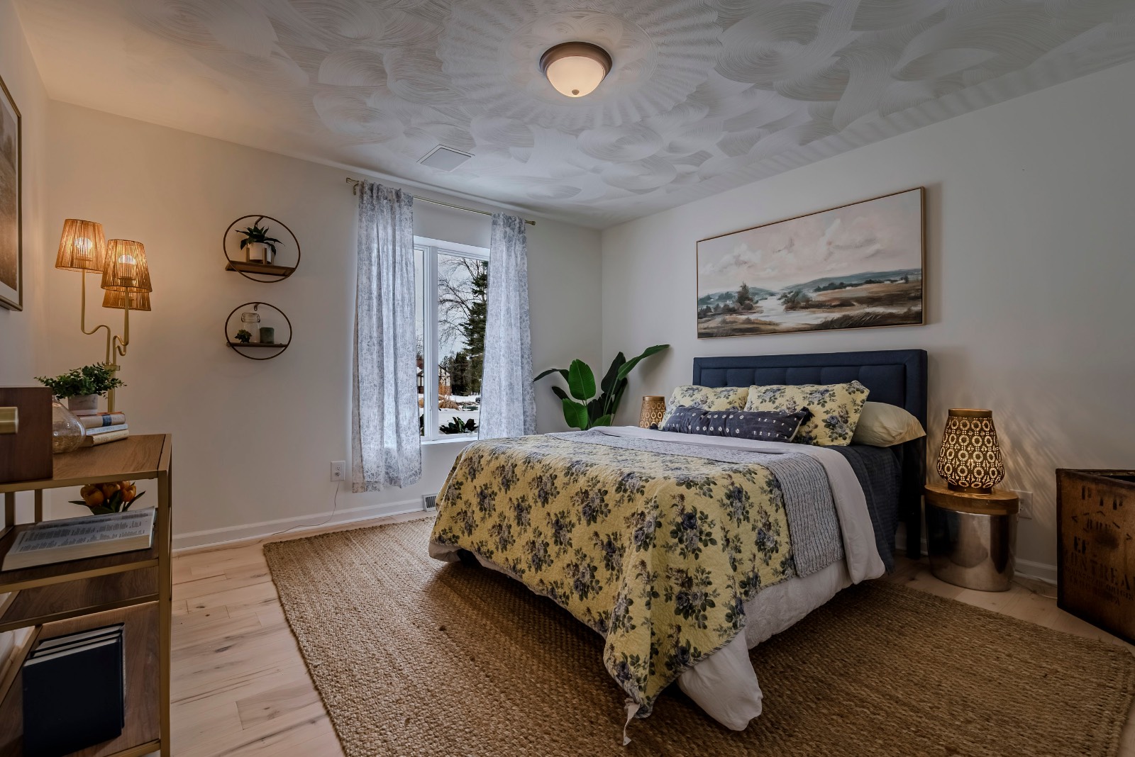 #39 photo, 17 Symphony Place, Whitesboro , NY 13492