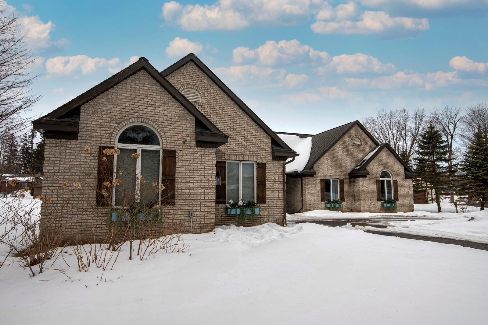 #60 photo, 17 Symphony Place, Whitesboro , NY 13492