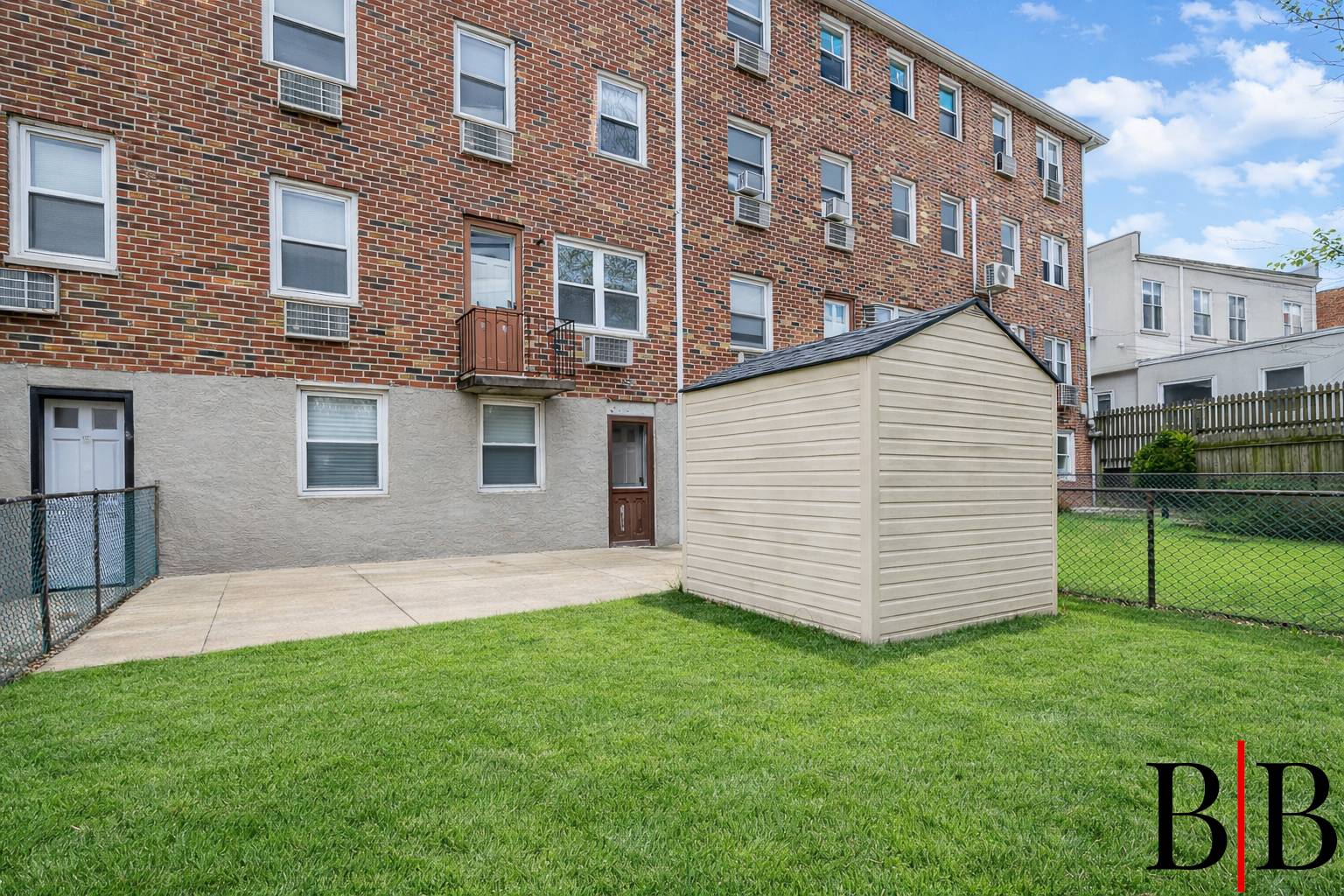 #20 photo, 2042 Ralph Avenue, Georgetown , NY 11234