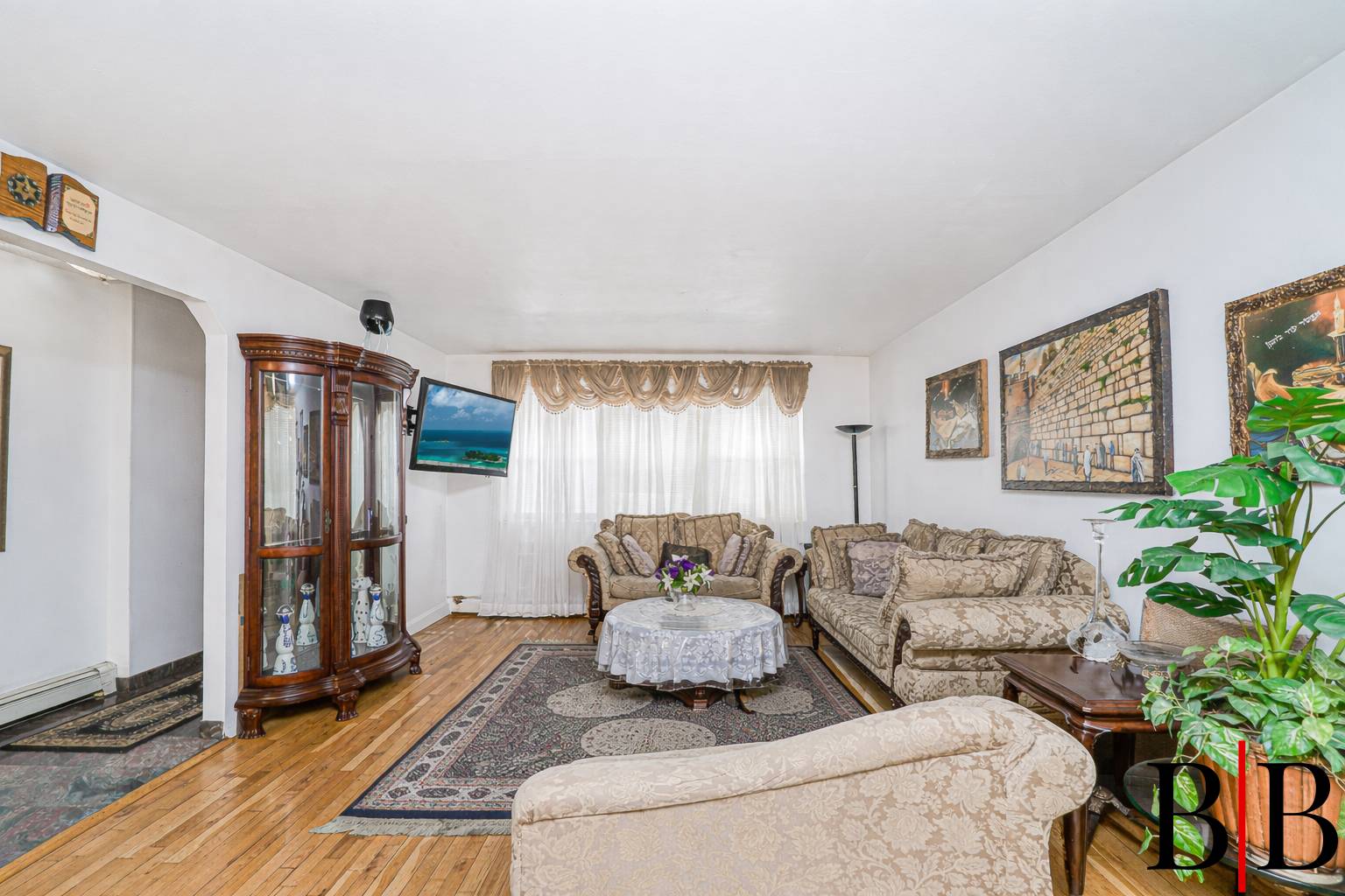 #8 photo, 2042 Ralph Avenue, Georgetown , NY 11234