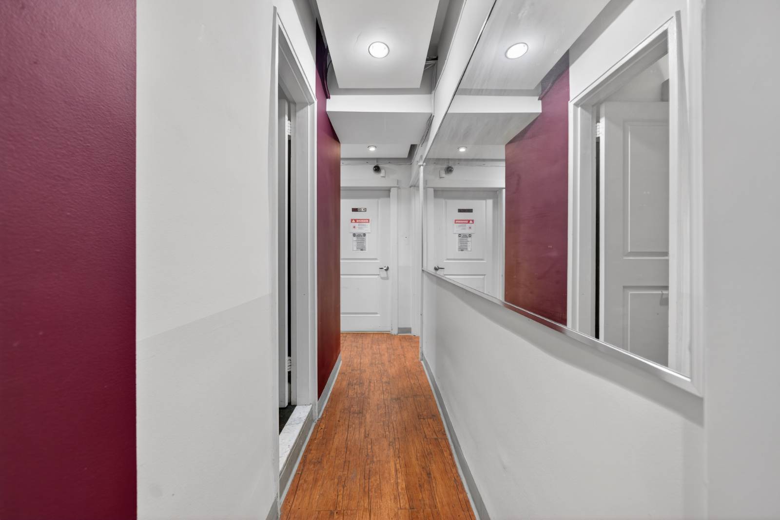 #15 photo, 142-05 Roosevelt Ave, Suite 108, Flushing , NY 11354