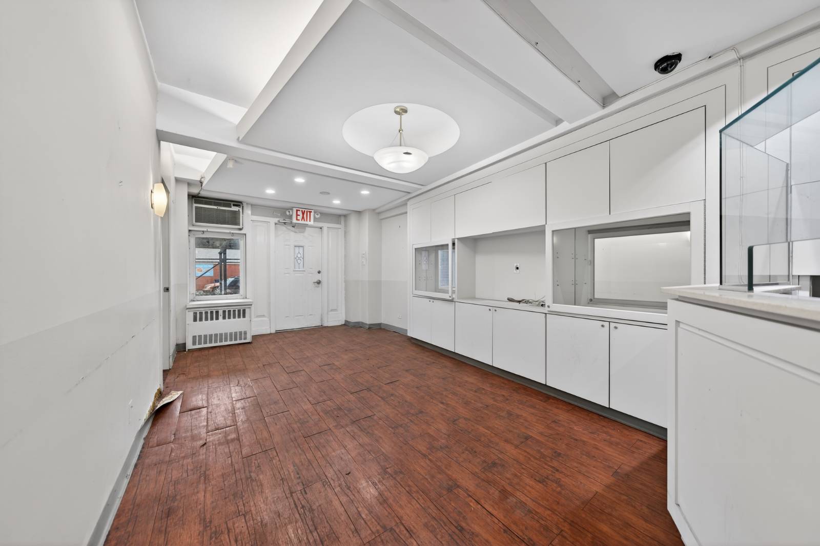 #3 photo, 142-05 Roosevelt Ave, Suite 108, Flushing , NY 11354