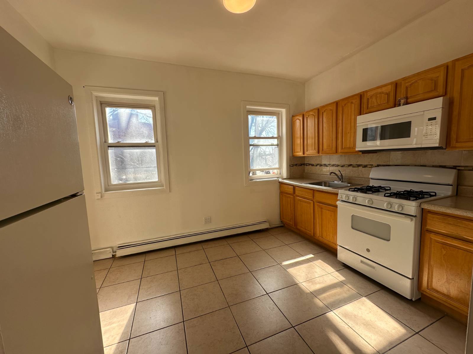 #2 photo, 8  Carroll Street, #2, Columbia Street Waterfront District , NY 11231