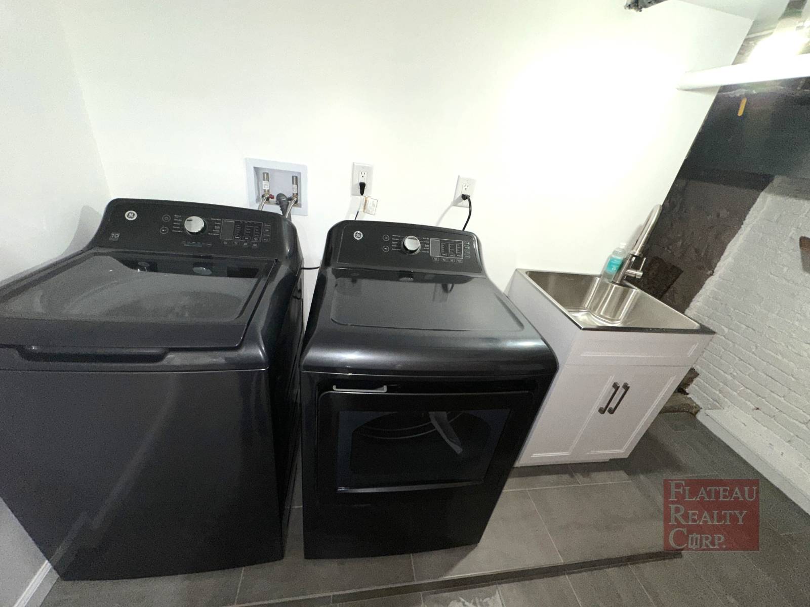 #23 photo, 364 Marion Street, #1, 布鲁克林 Ocean Hill , NY 11233