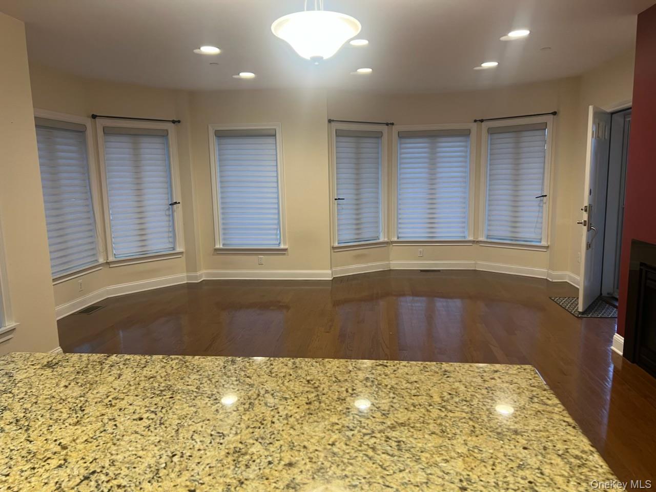 #4 photo, 337 Park Crescent, College Point , NY 11356