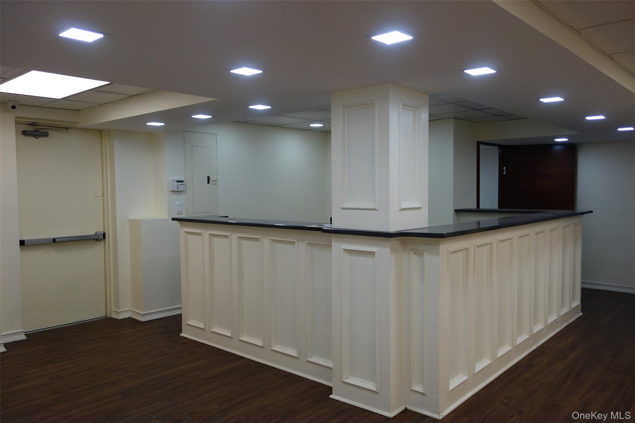 #1 photo, 64-33 98th Street, 뉴욕퀸즈 Rego Park , NY 11374