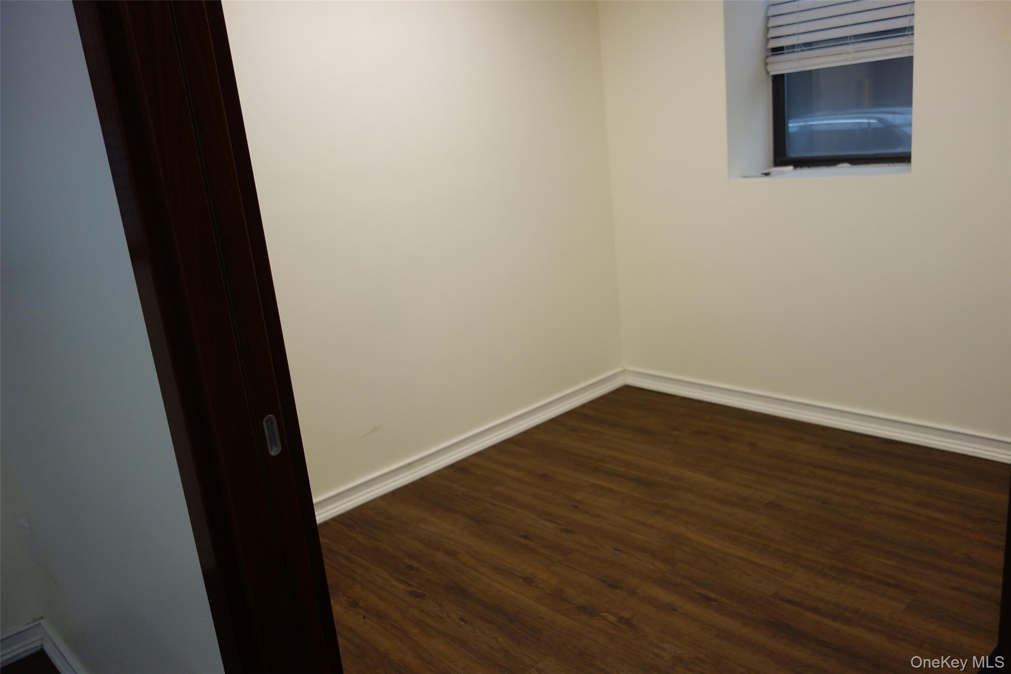 #7 photo, 64-33 98th Street, 뉴욕퀸즈 Rego Park , NY 11374