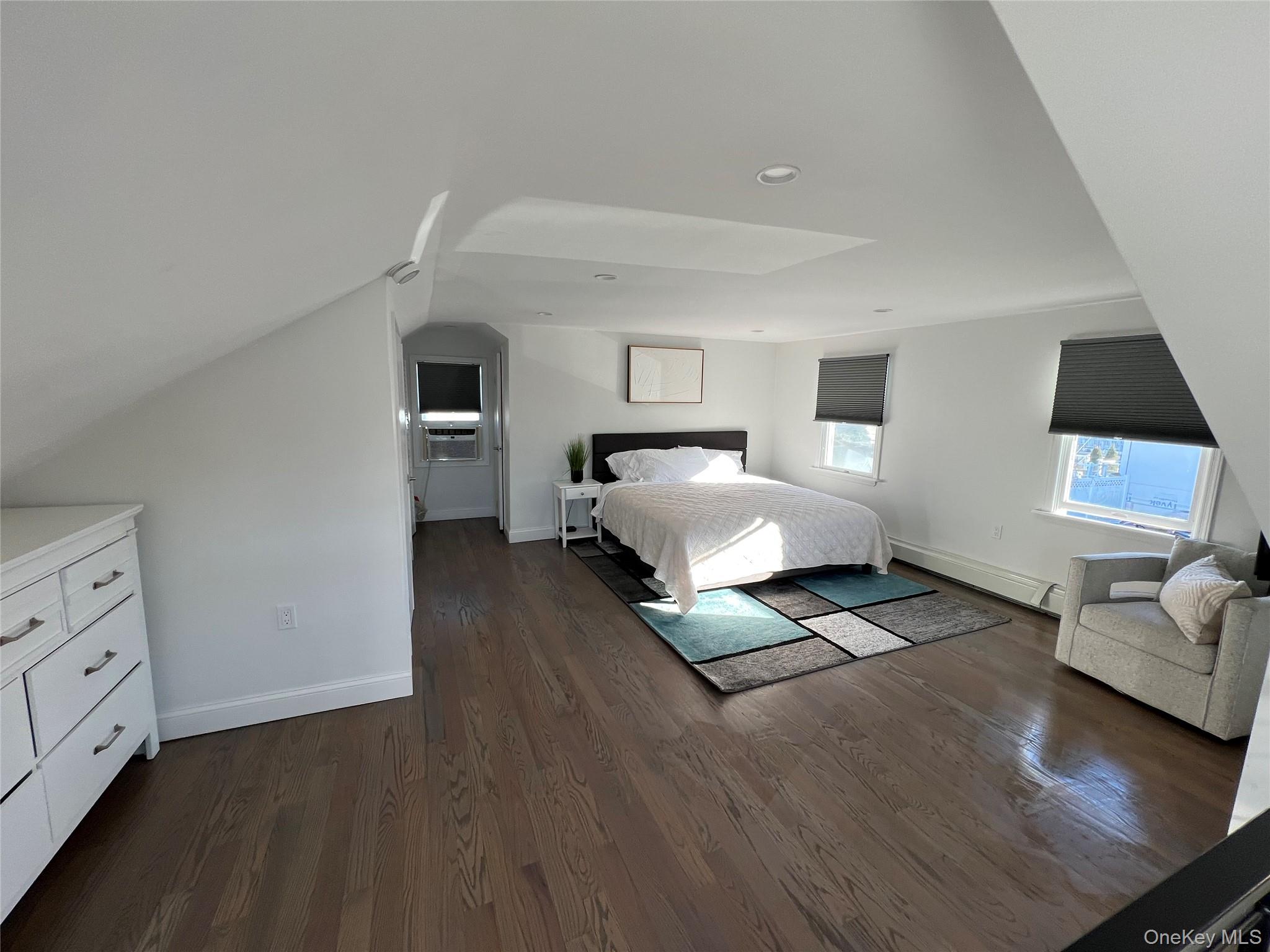 #16 photo, 100 Clubhouse Road, Bellmore , NY 11710