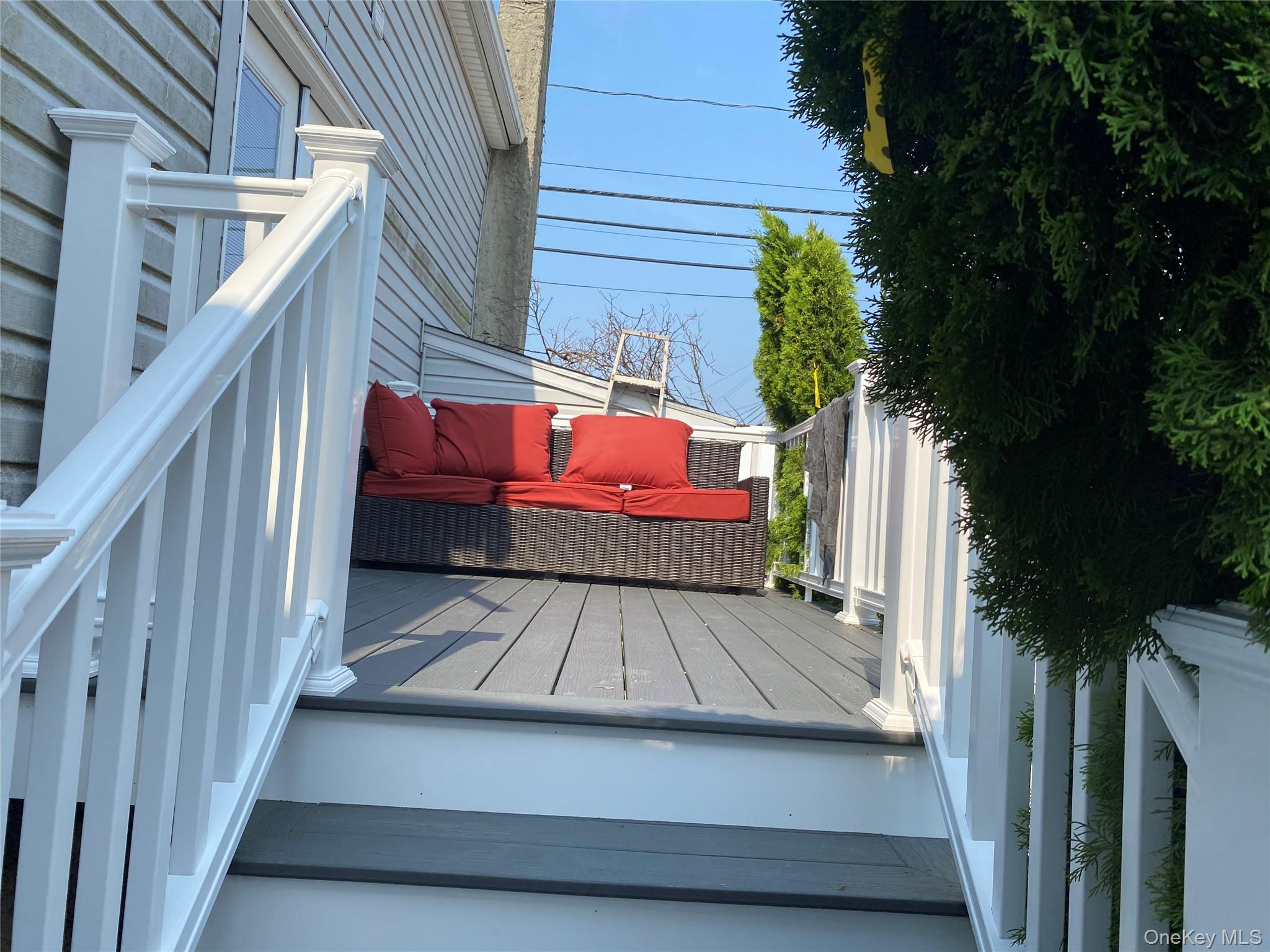 #4 photo, 100 Clubhouse Road, Bellmore , NY 11710