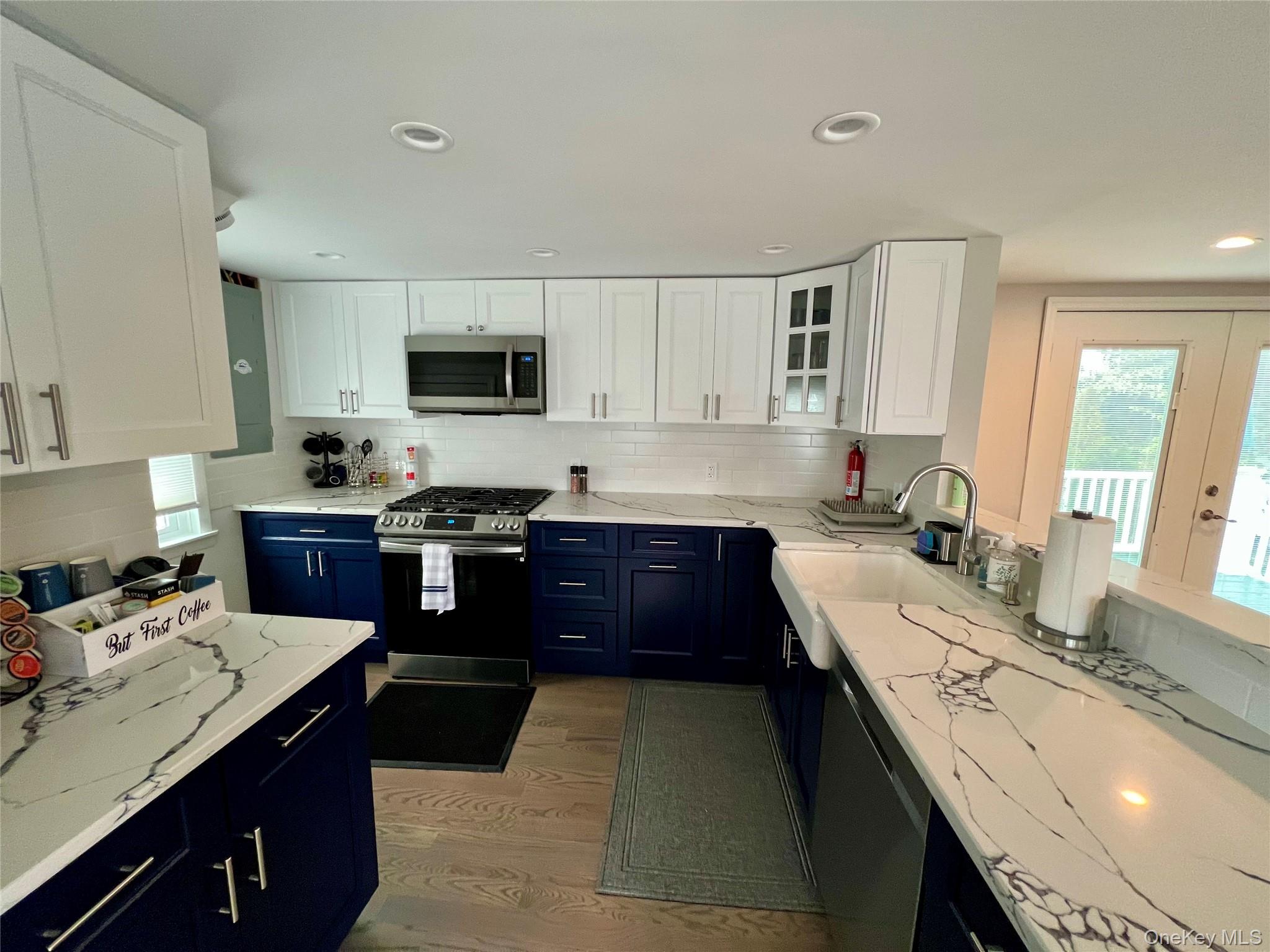 #8 photo, 100 Clubhouse Road, Bellmore , NY 11710