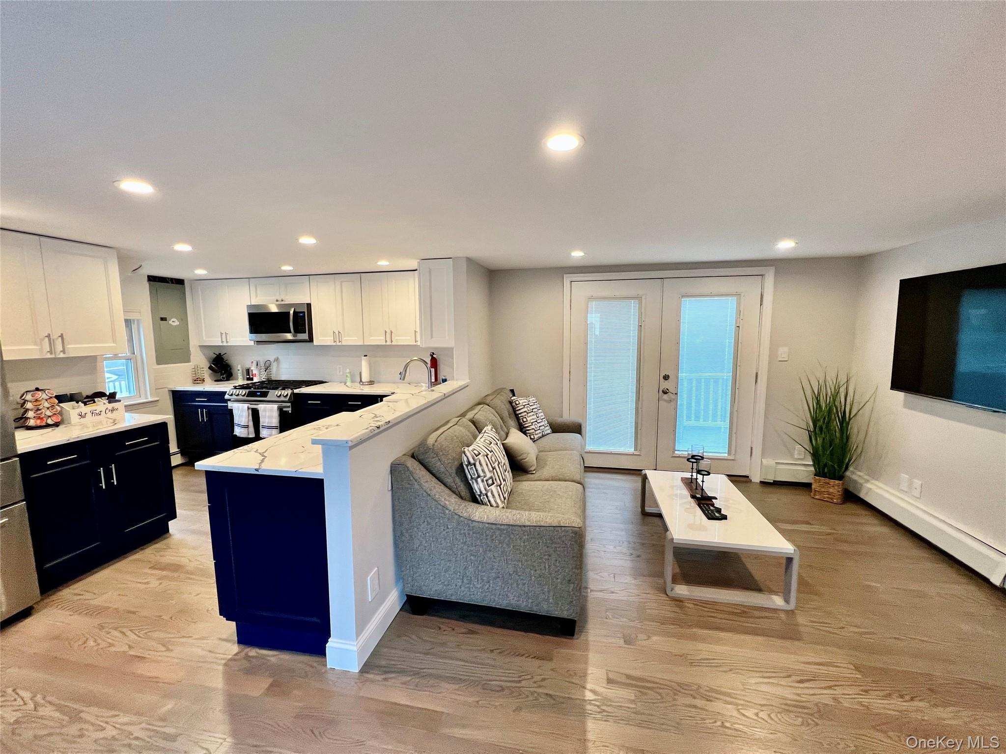 #9 photo, 100 Clubhouse Road, Bellmore , NY 11710