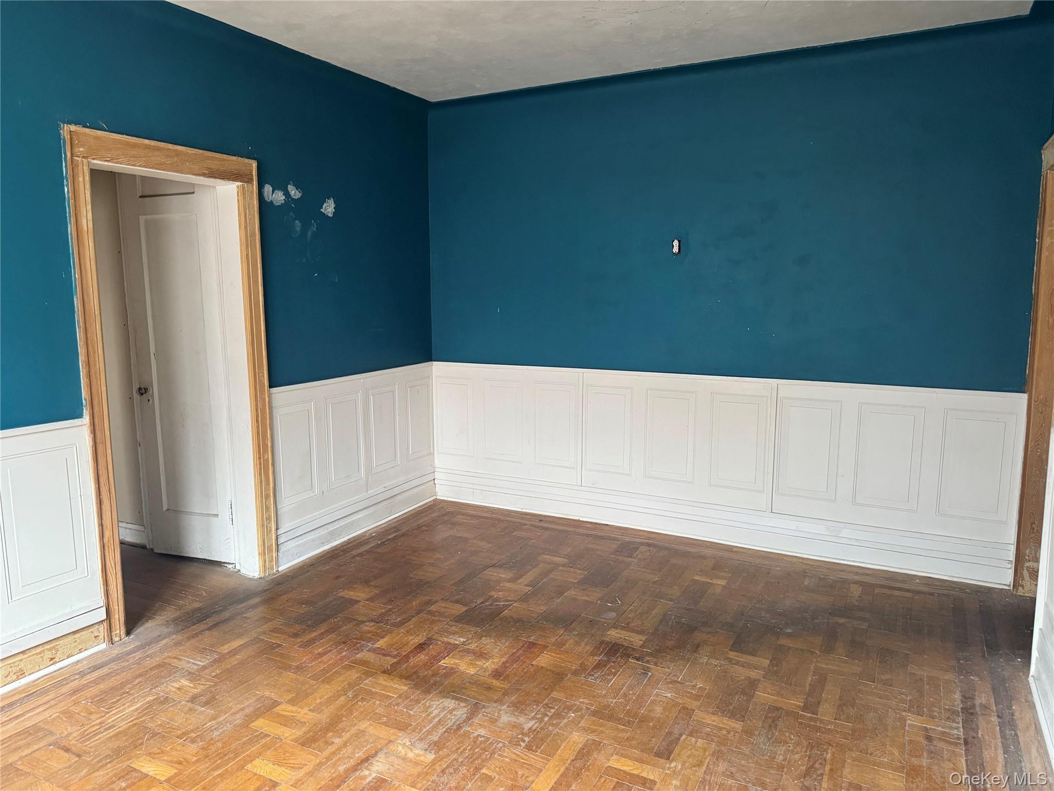 #6 photo, 86-03 102 Street, कुईंस Richmond Hill , NY 11418