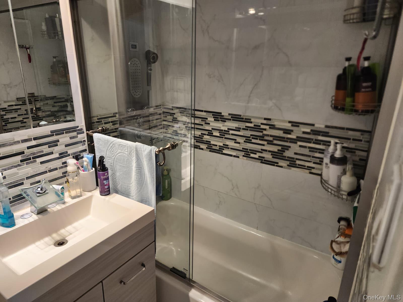 #14 photo, 61-55 98th Street, Rego Park , NY 11374