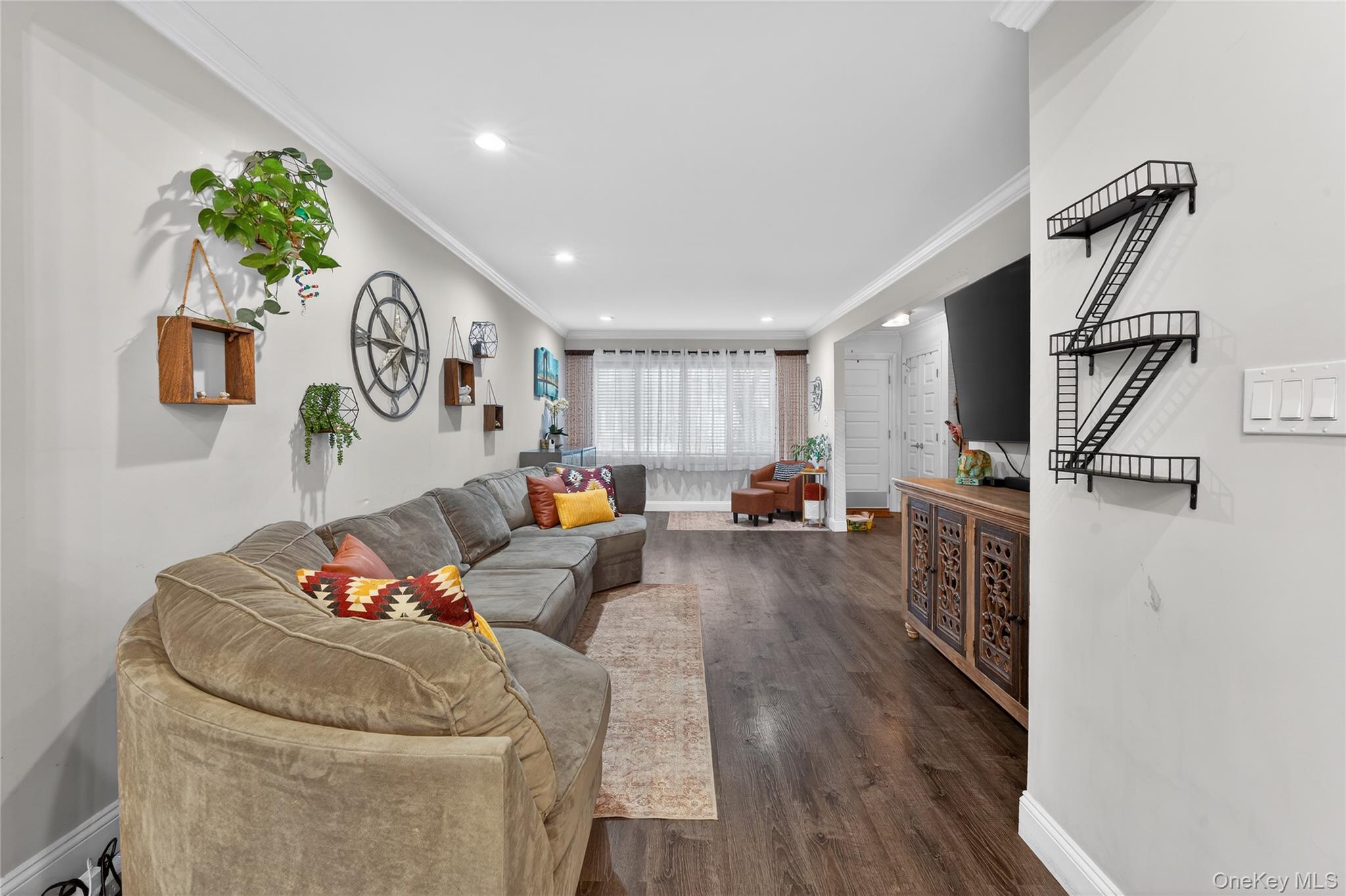 #3 photo, 3530 Long Beach Road, מחוז נסאו Oceanside , NY 11572