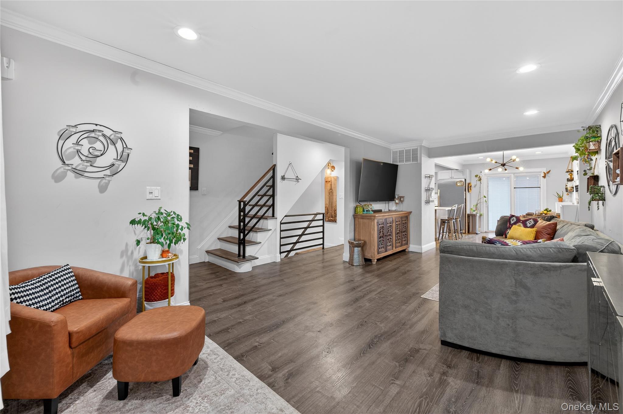 #4 photo, 3530 Long Beach Road, מחוז נסאו Oceanside , NY 11572