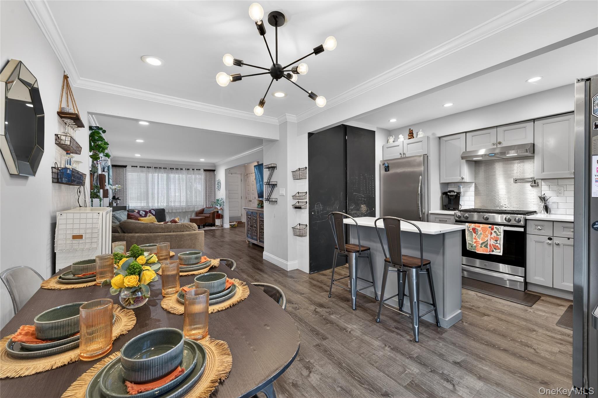 #5 photo, 3530 Long Beach Road, מחוז נסאו Oceanside , NY 11572