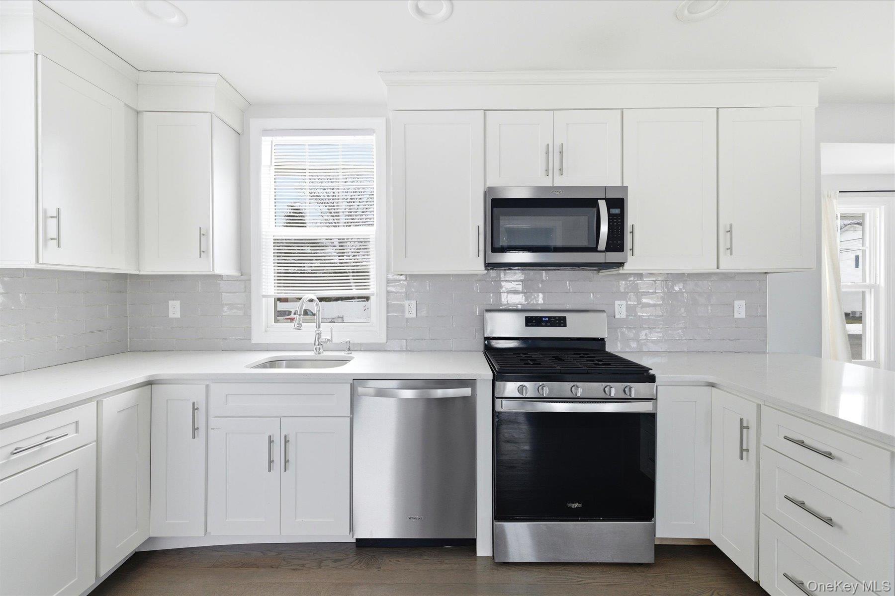 #16 photo, 35 Weston Avenue, Deer Park , NY 11729