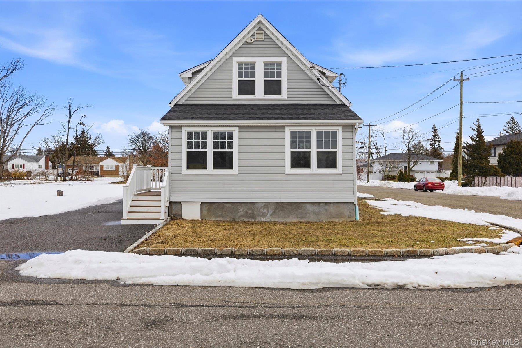 #4 photo, 35 Weston Avenue, Deer Park , NY 11729