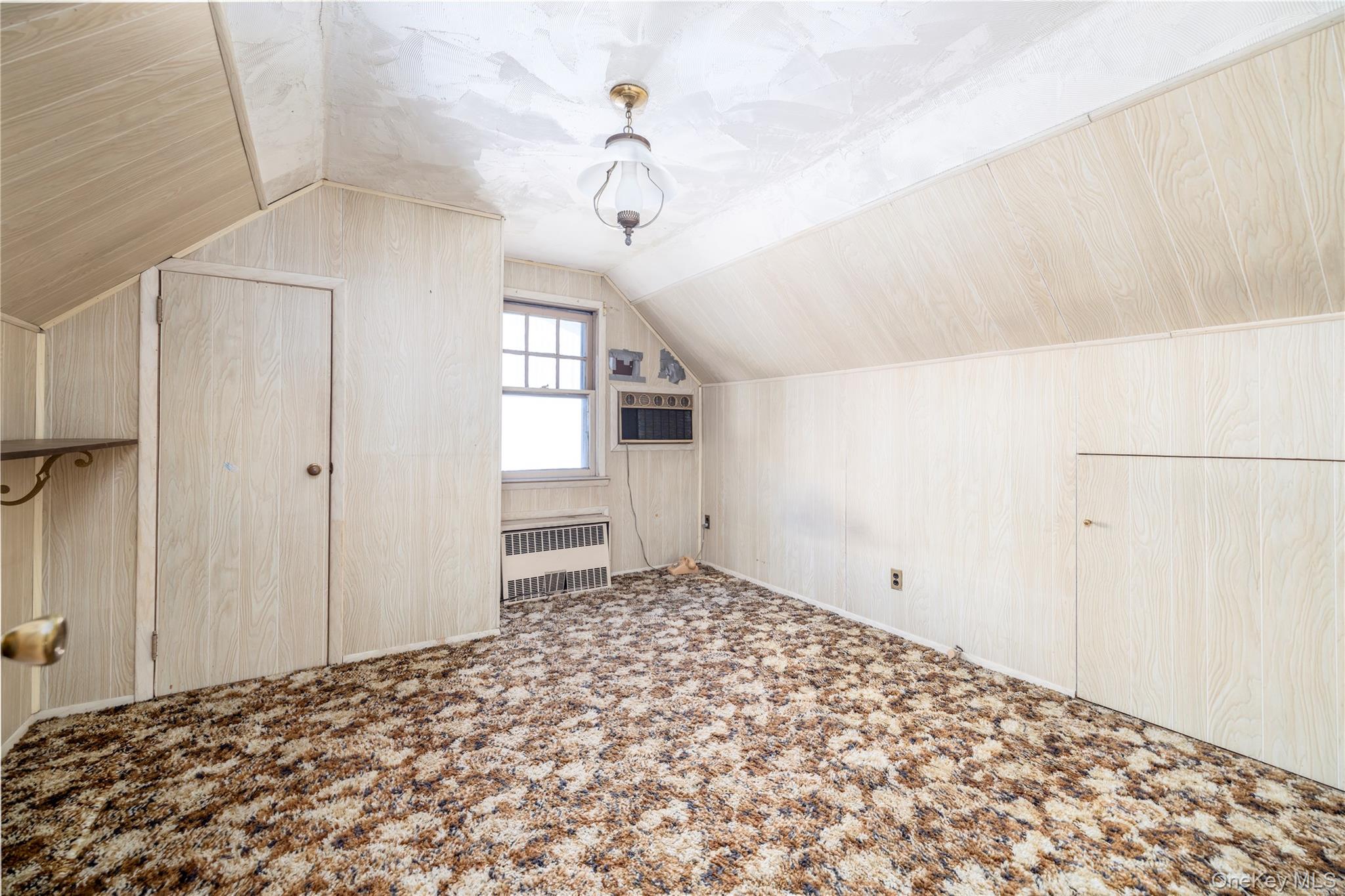 #10 photo, 54 Hollywood Avenue, Lynbrook , NY 11563