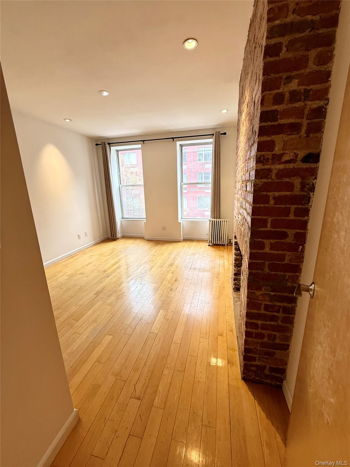 #2 photo, 528 W 46th Street, Манхэттен ‖ New York (Manhattan) , NY 10036