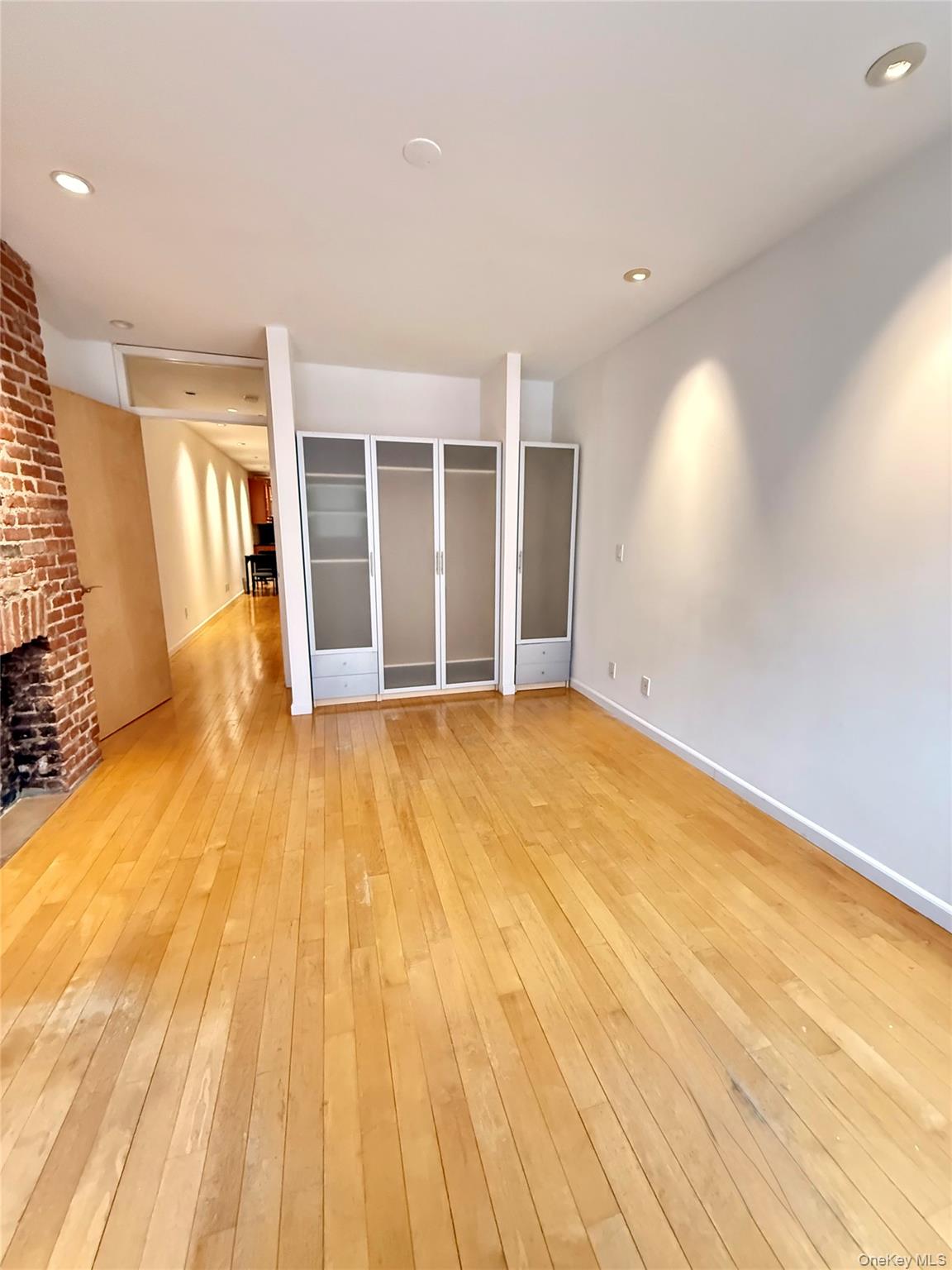 #3 photo, 528 W 46th Street, Манхэттен ‖ New York (Manhattan) , NY 10036