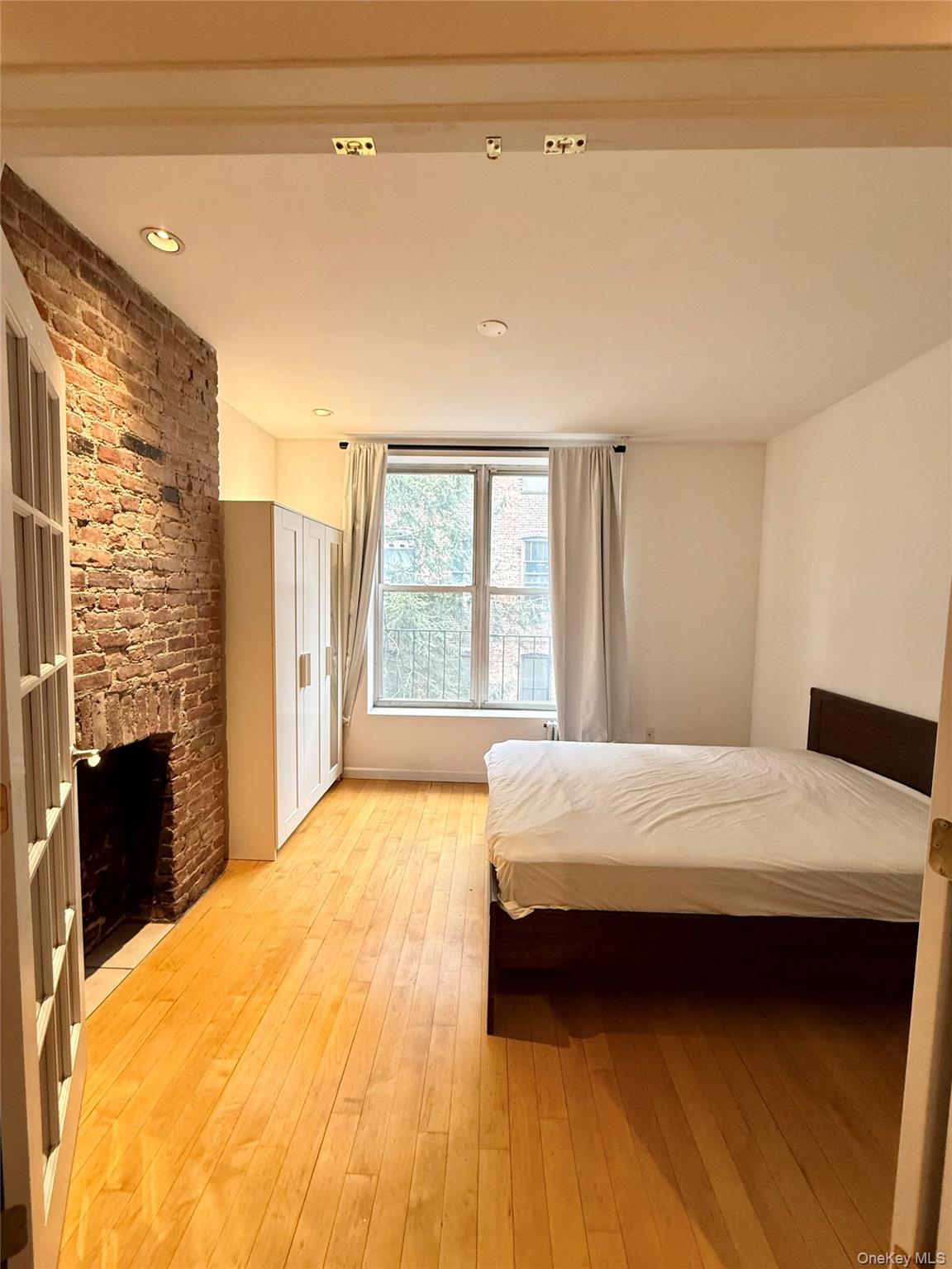 #4 photo, 528 W 46th Street, Манхэттен ‖ New York (Manhattan) , NY 10036