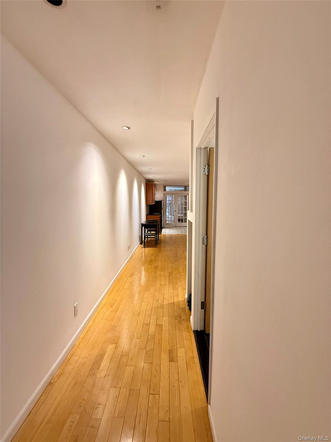 #6 photo, 528 W 46th Street, Манхэттен ‖ New York (Manhattan) , NY 10036