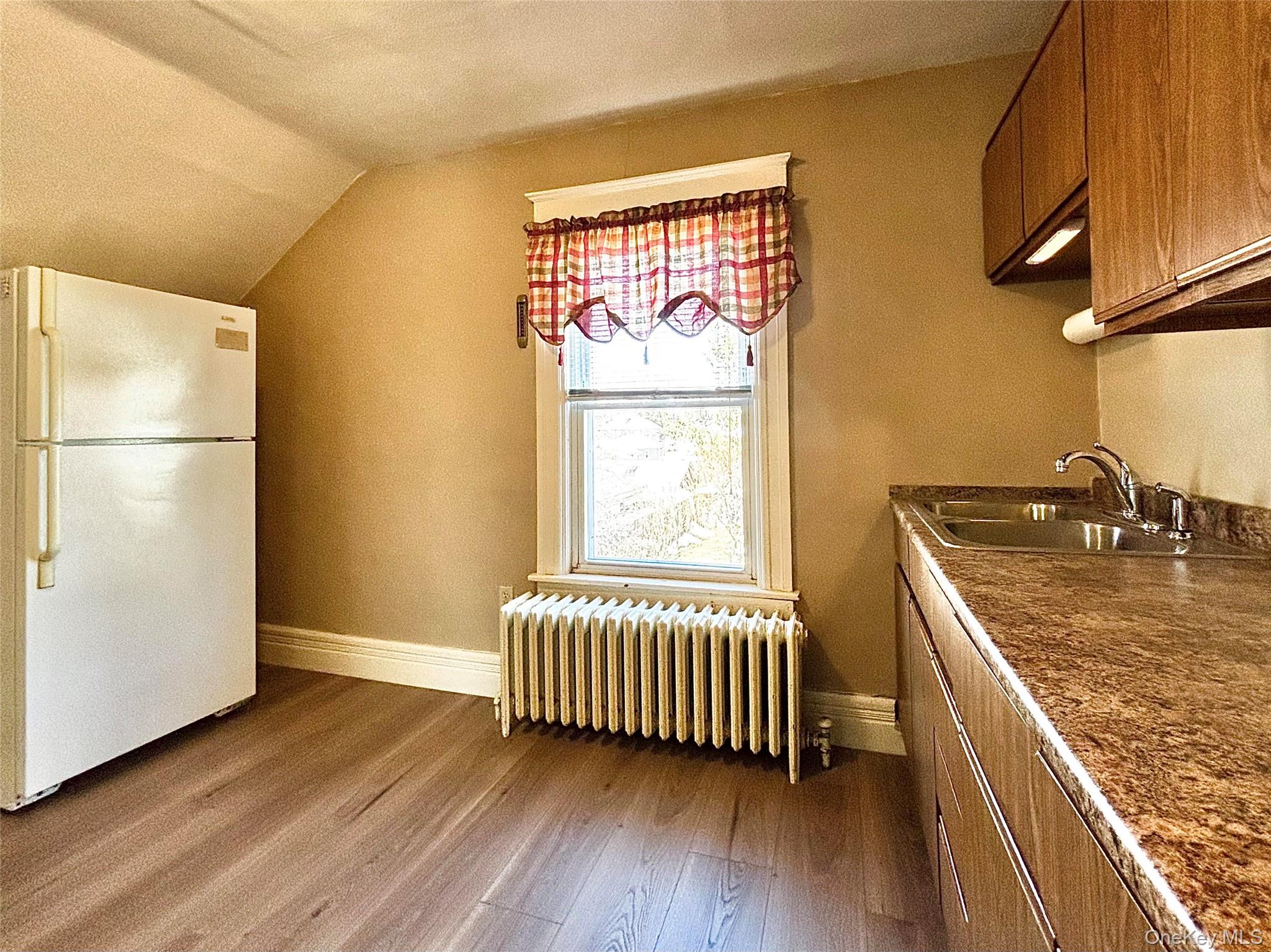 #11 photo, 9 Parker Avenue, Hyde Park , NY 12538