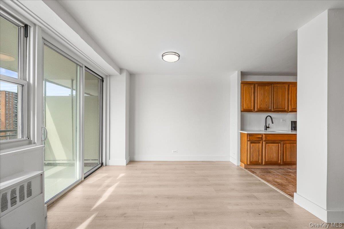 #14 photo, 825 Morrison Avenue, ब्रोंक्स Bronx , NY 10473