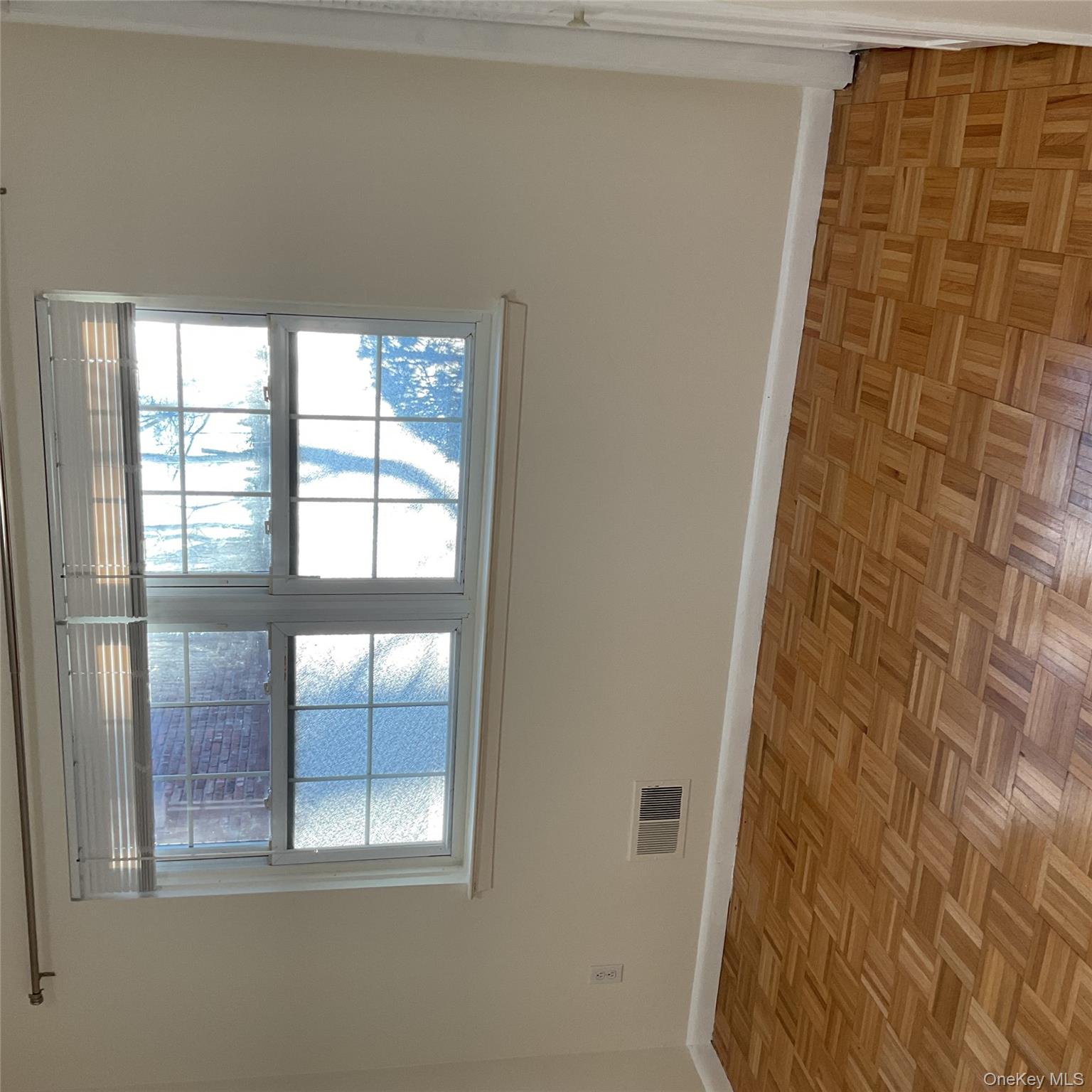 #15 photo, 430 Somerset Drive, Pearl River , NY 10965