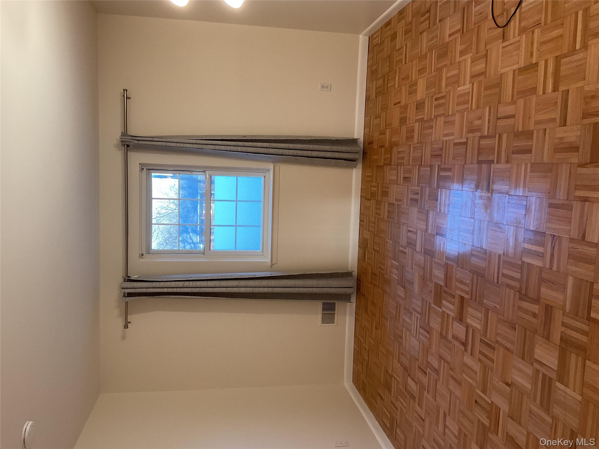 #20 photo, 430 Somerset Drive, Pearl River , NY 10965