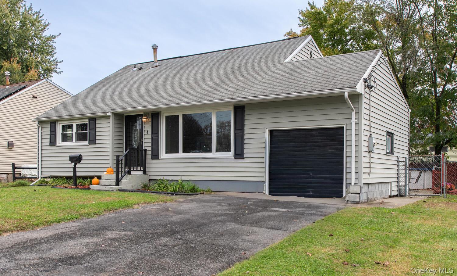 #2 photo, 4 Edgewood Drive, Saugerties , NY 12477