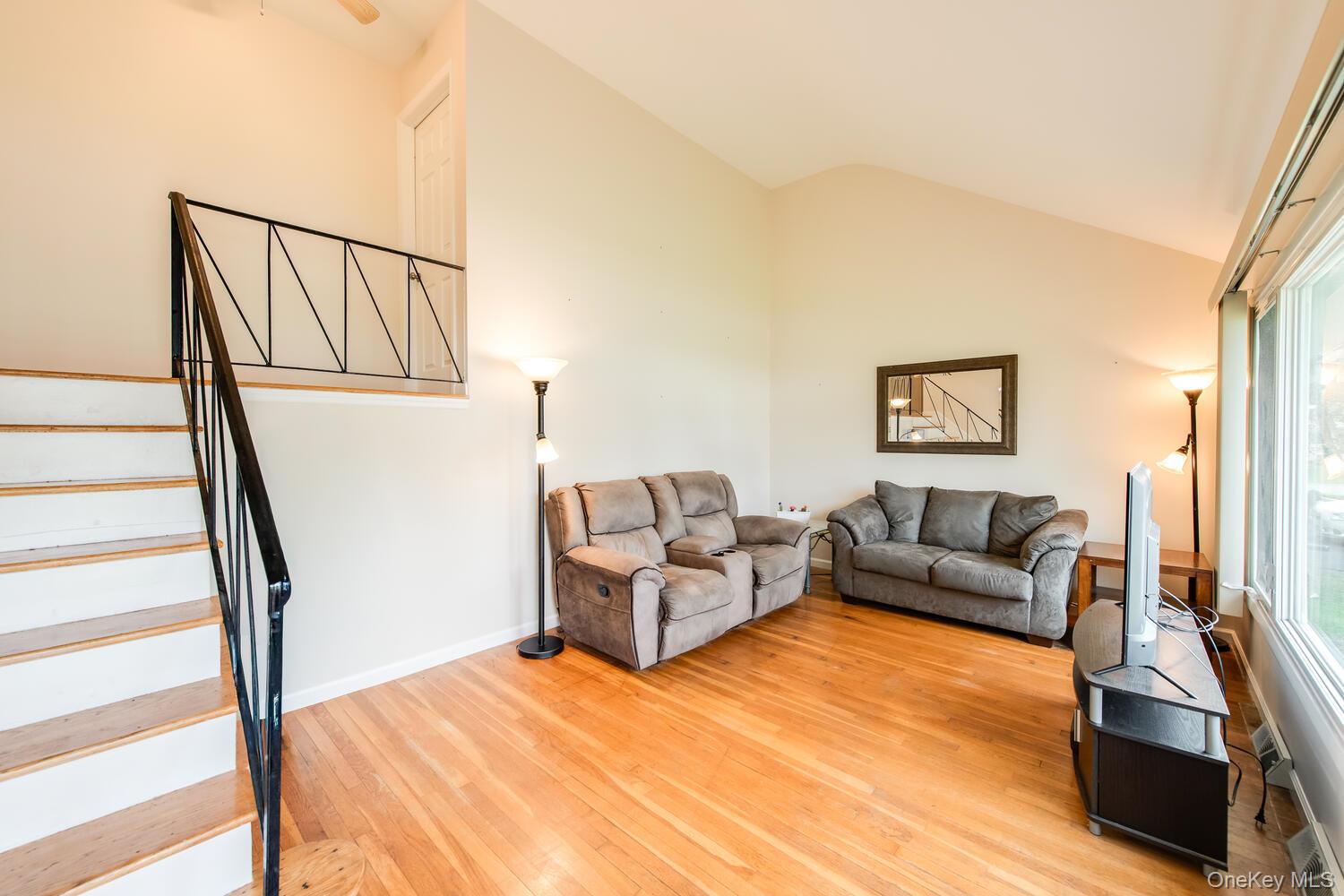 #3 photo, 4 Edgewood Drive, Saugerties , NY 12477