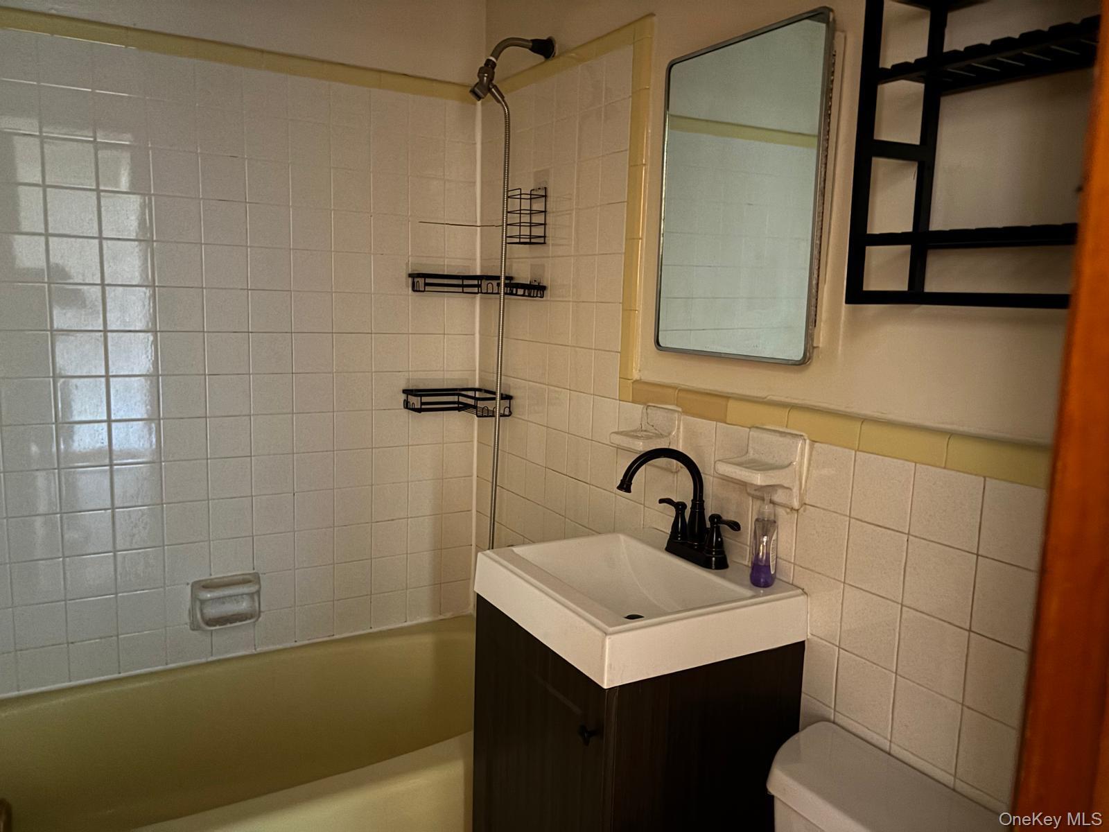 #15 photo, 21 Route 17, Tuxedo Park , NY 10987