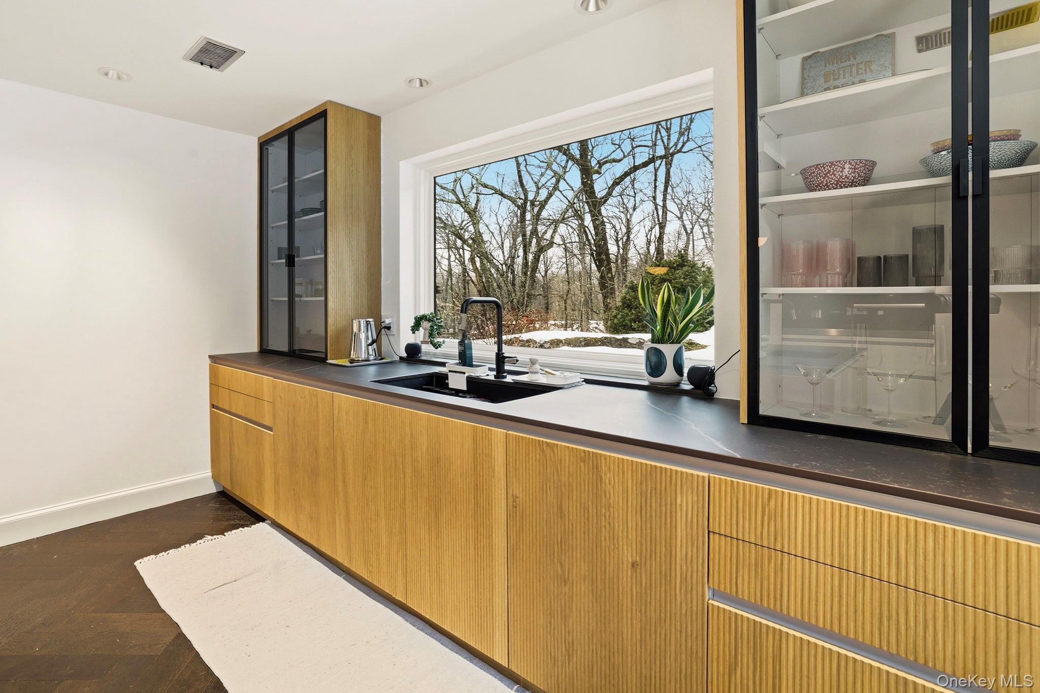 #7 photo, 734 King Street, Chappaqua , NY 10514